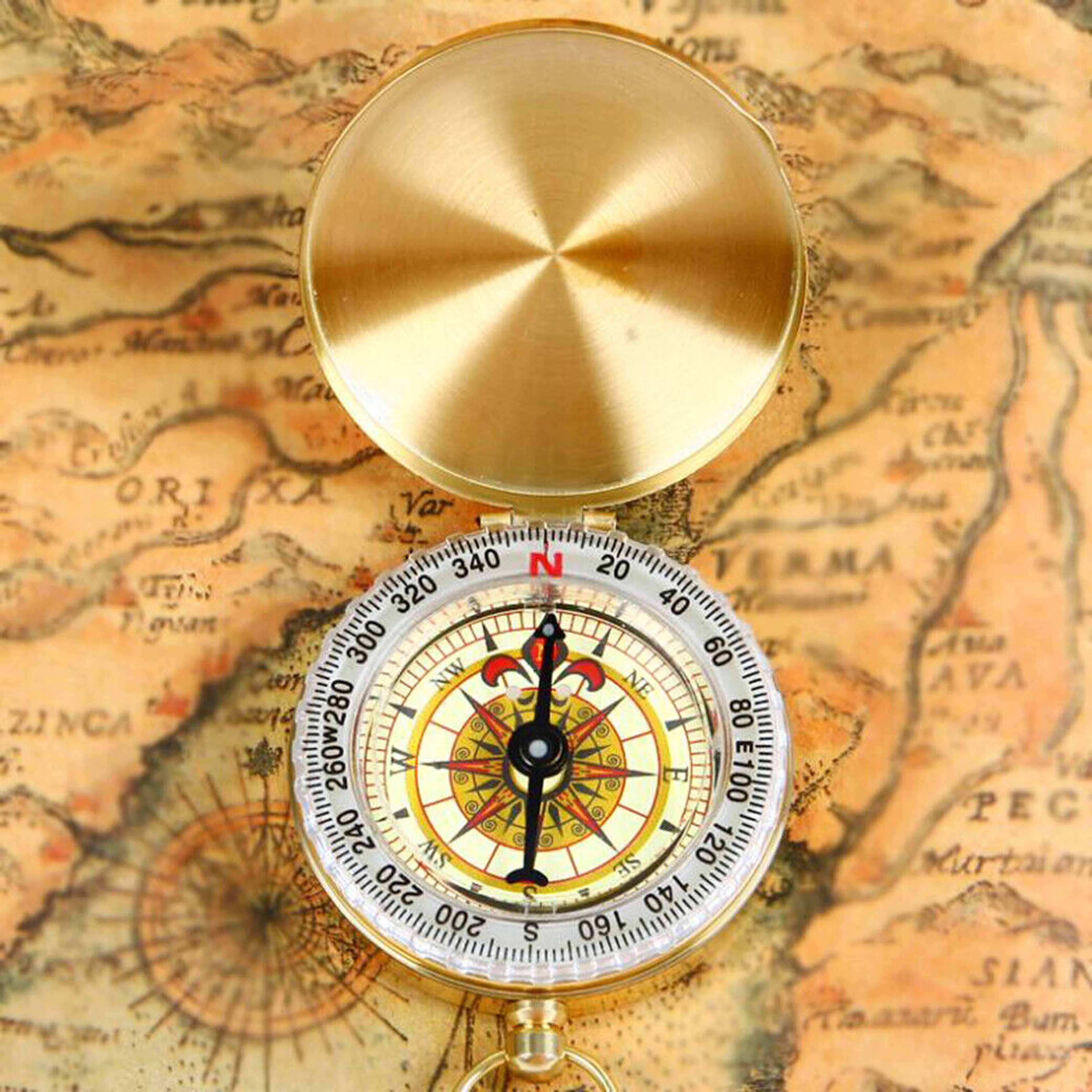 Vintage Pocket Watch Compass with Luminous Dial for Hiking & Outdoor Navigation – view 4
