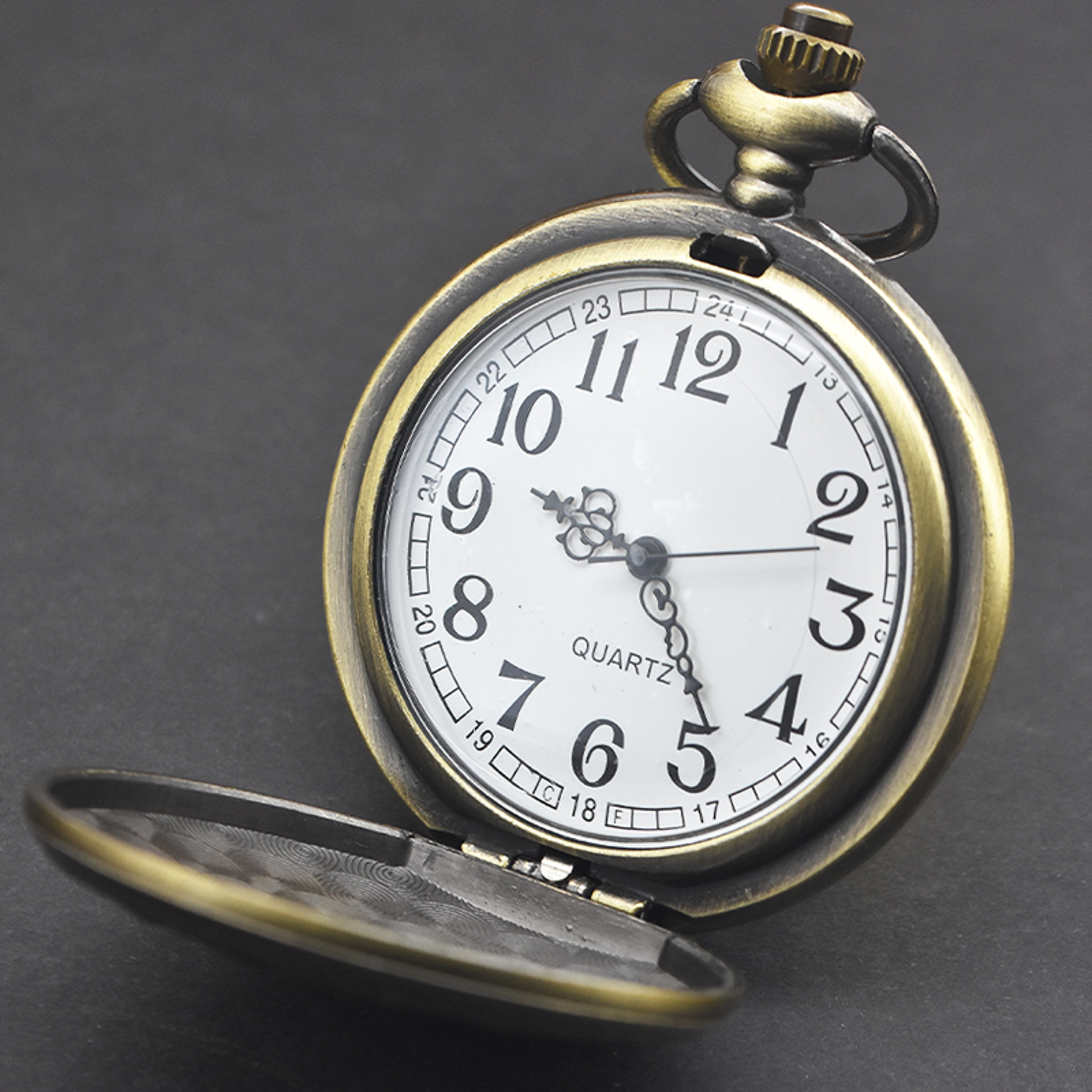 Vintage Steampunk Eagle Pocket Watch Necklace Quartz Antique Pendant Gift 2