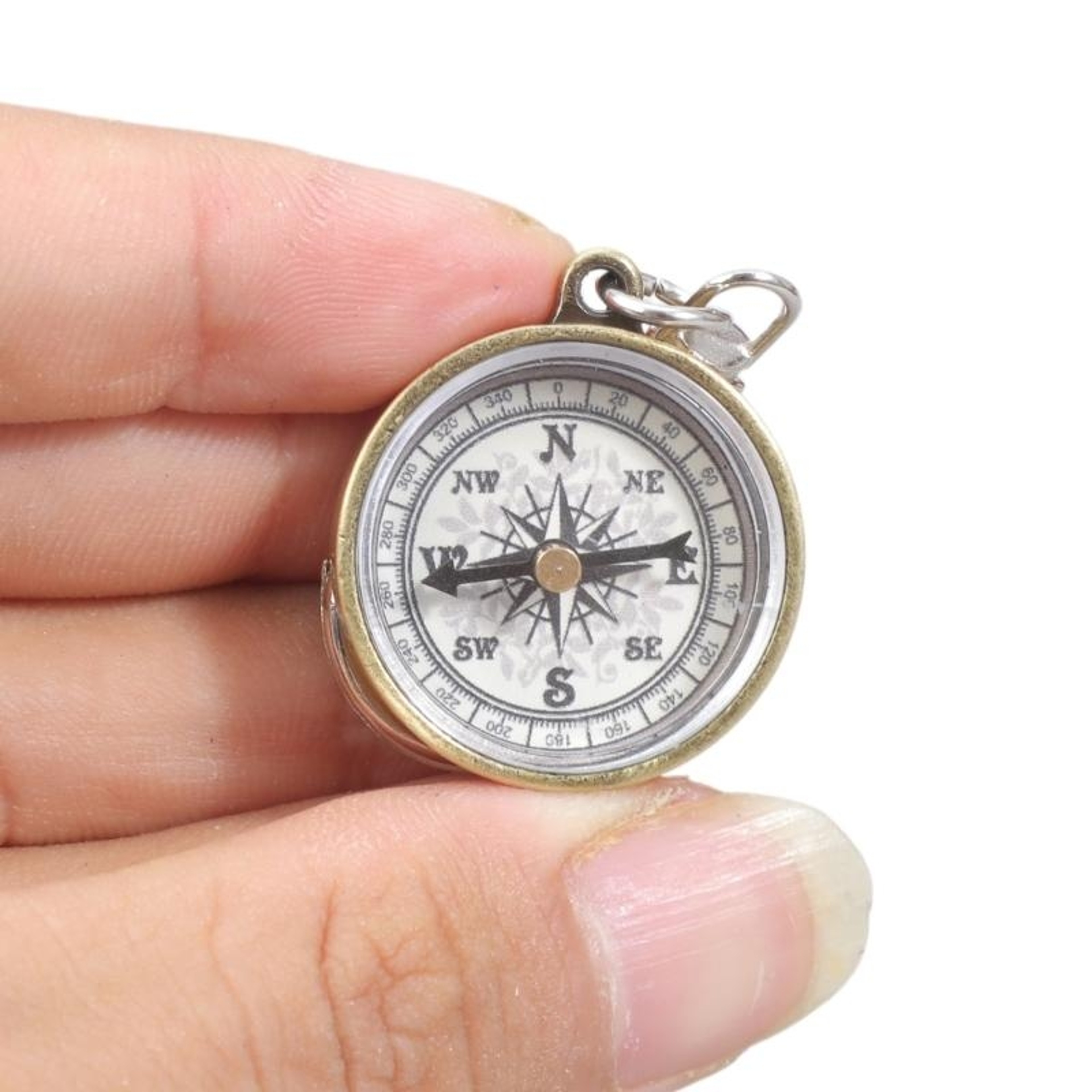 Mini Portable Compass Keychain Retro Survival Hiking Navigation Tool – view 6