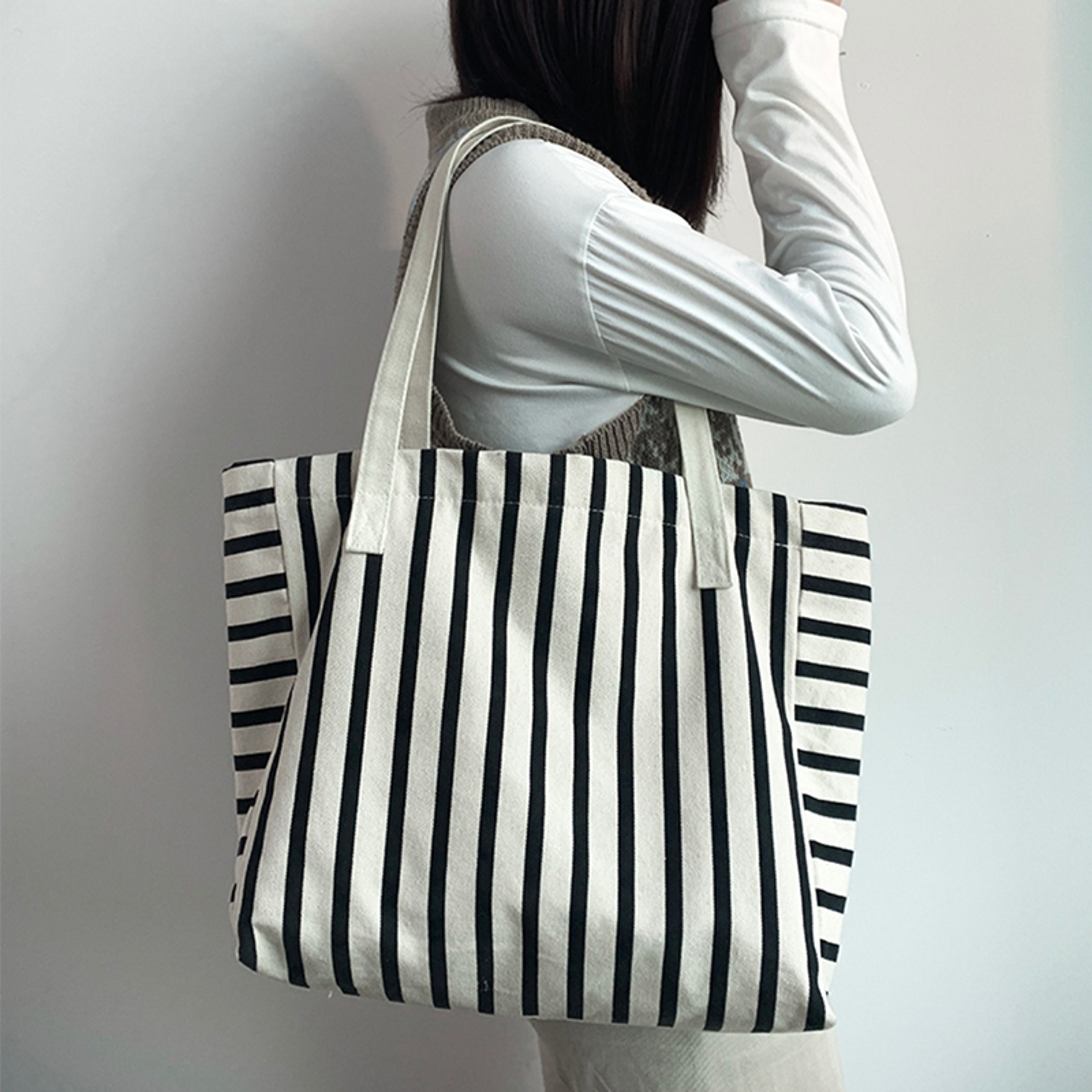 Striped Canvas Beach Tote Bag Large Capacity Summer Shoulder Handbag For Women 2