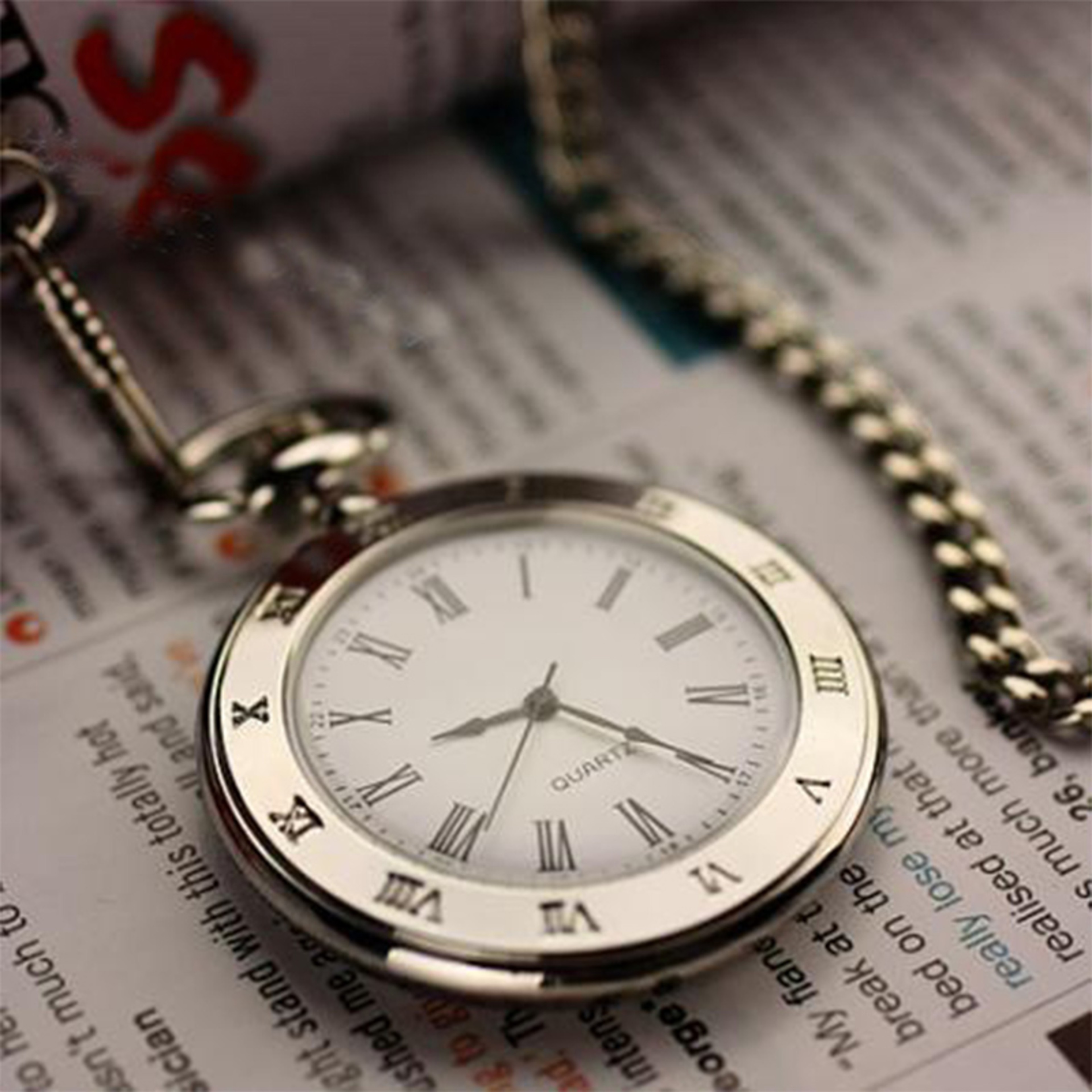 Vintage Pocket Watch Necklace Quartz Pendant Classic Antique Style Gift For Men Women 2