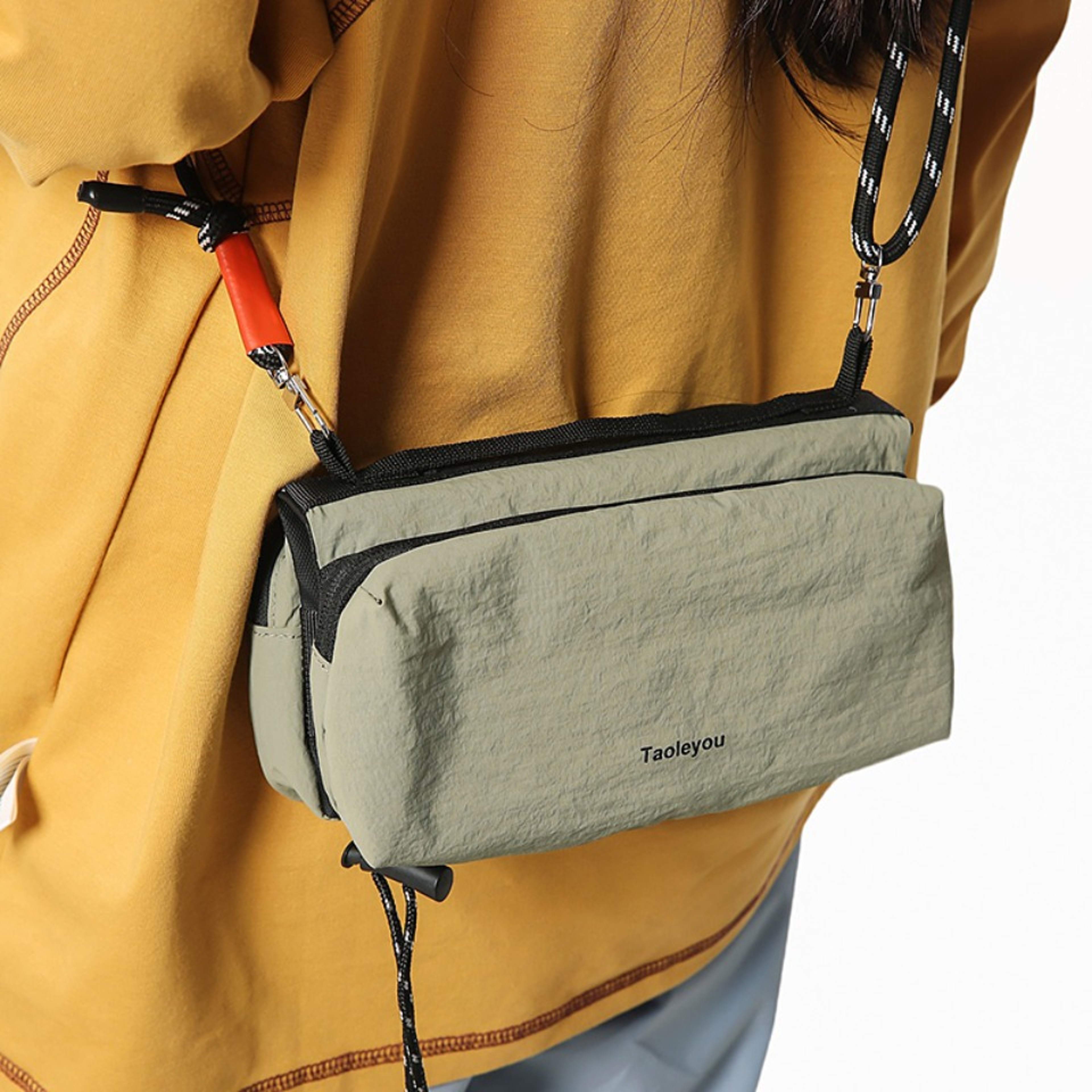 Urban Trek Large Capacity Messenger Shoulder Bag For Travel Hiking  Daily Carry 0
