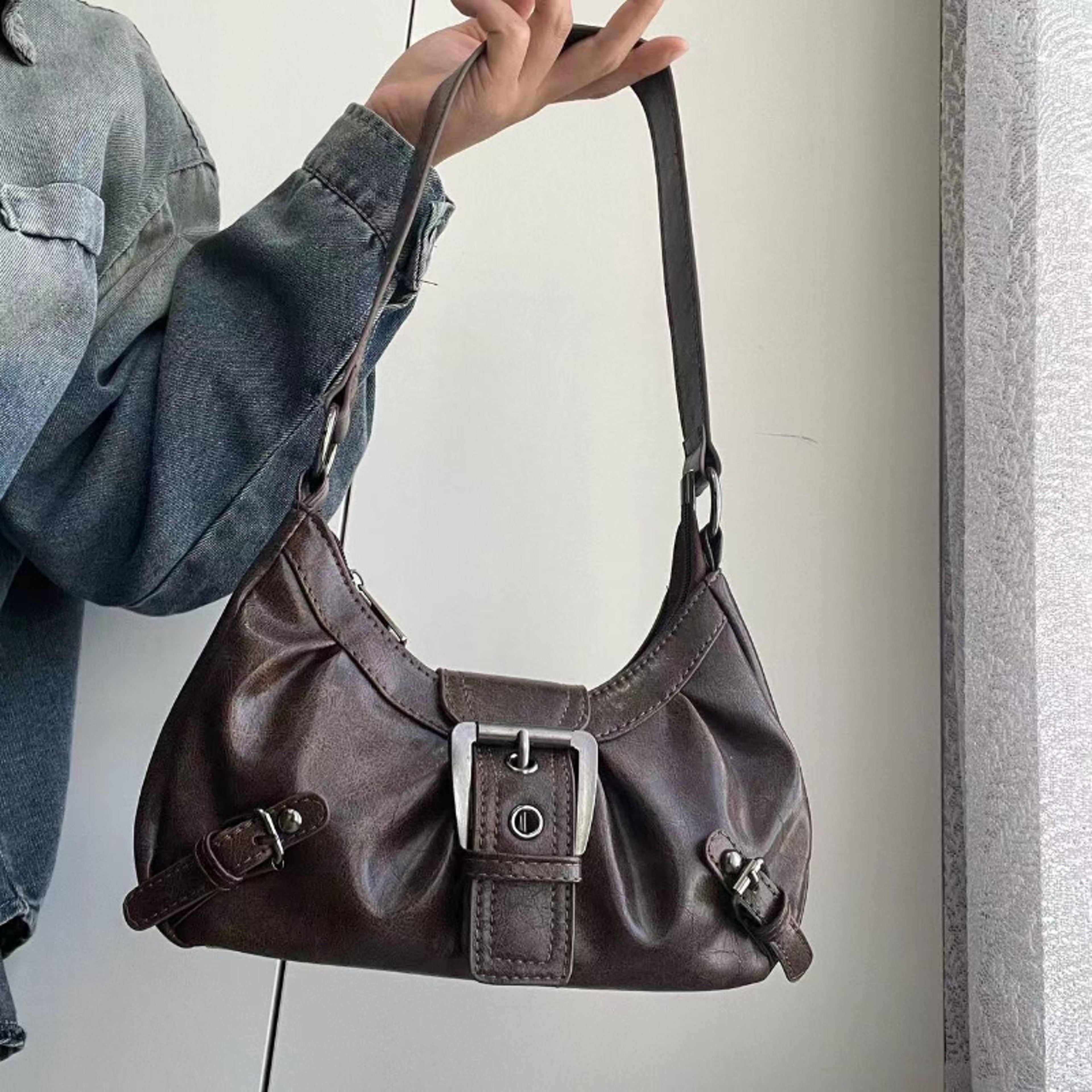 Vintage Leather Shoulder Bag Retro Armpit Purse For Women 0