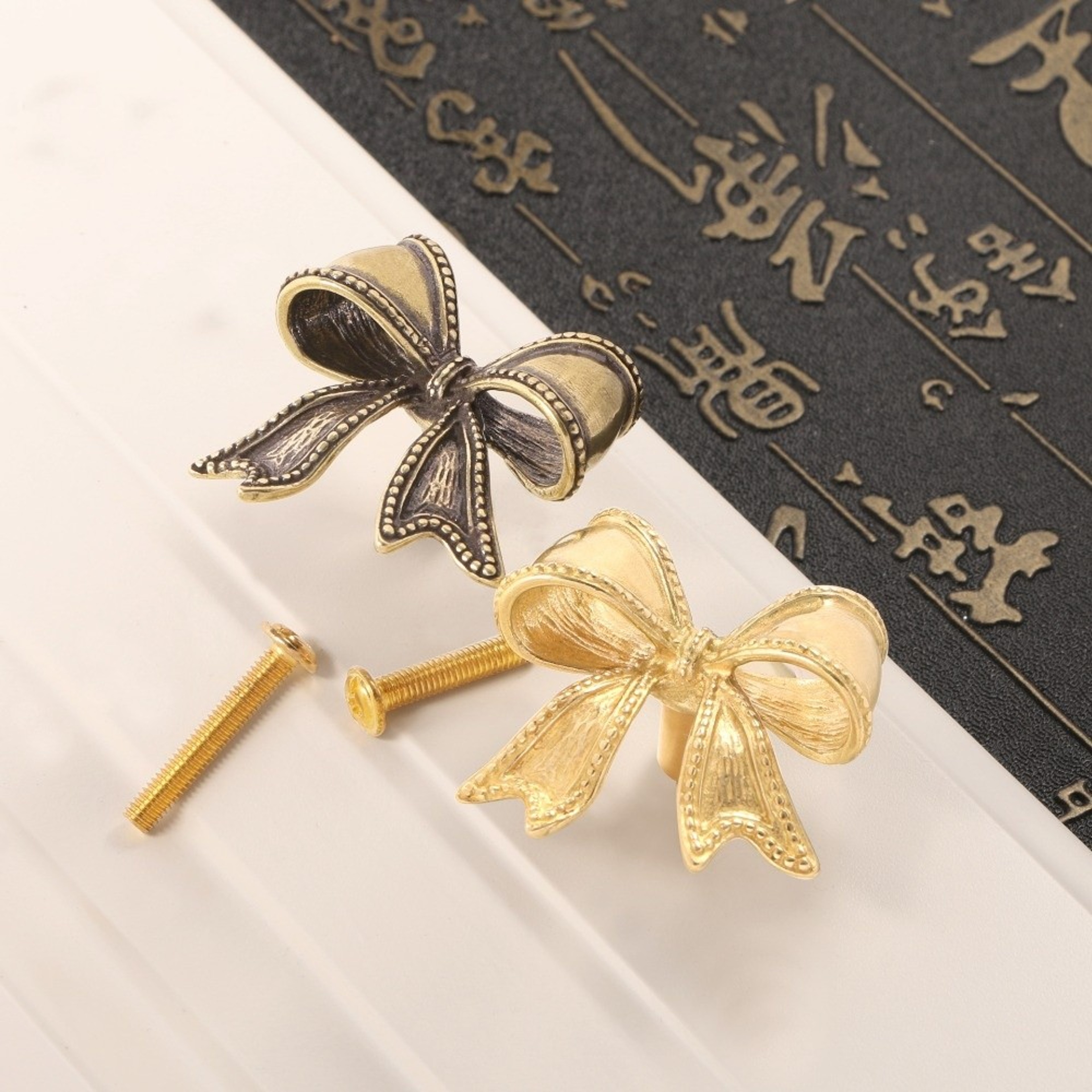 Vintage Bow Tie Brass Cabinet Handles Gold Drawer Pulls for Wardrobes & Cupboards – view 3