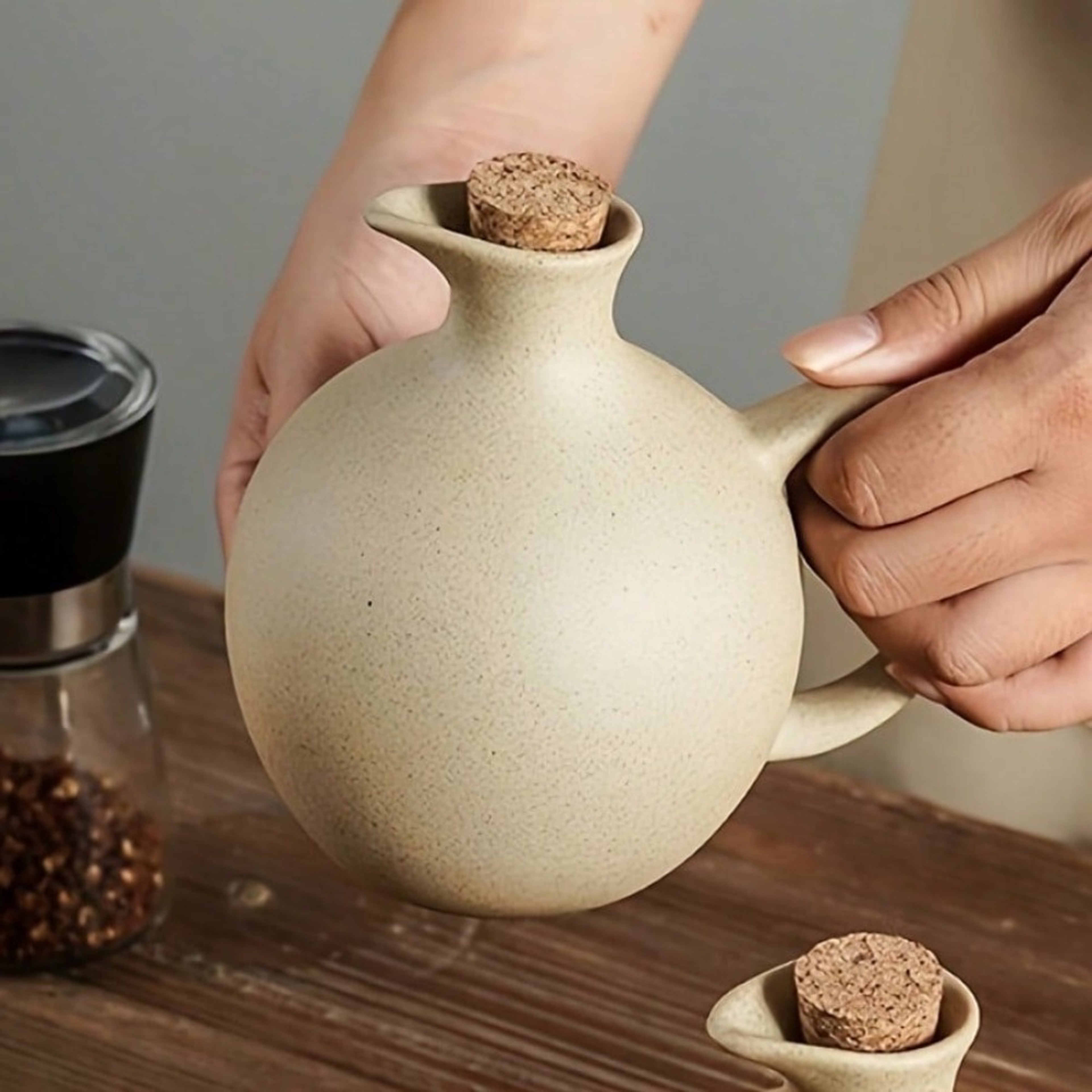 Rustic Ceramic Olive Oil Dispenser Large Capacity Soy Sauce & Chili Oil Bottle – view 2