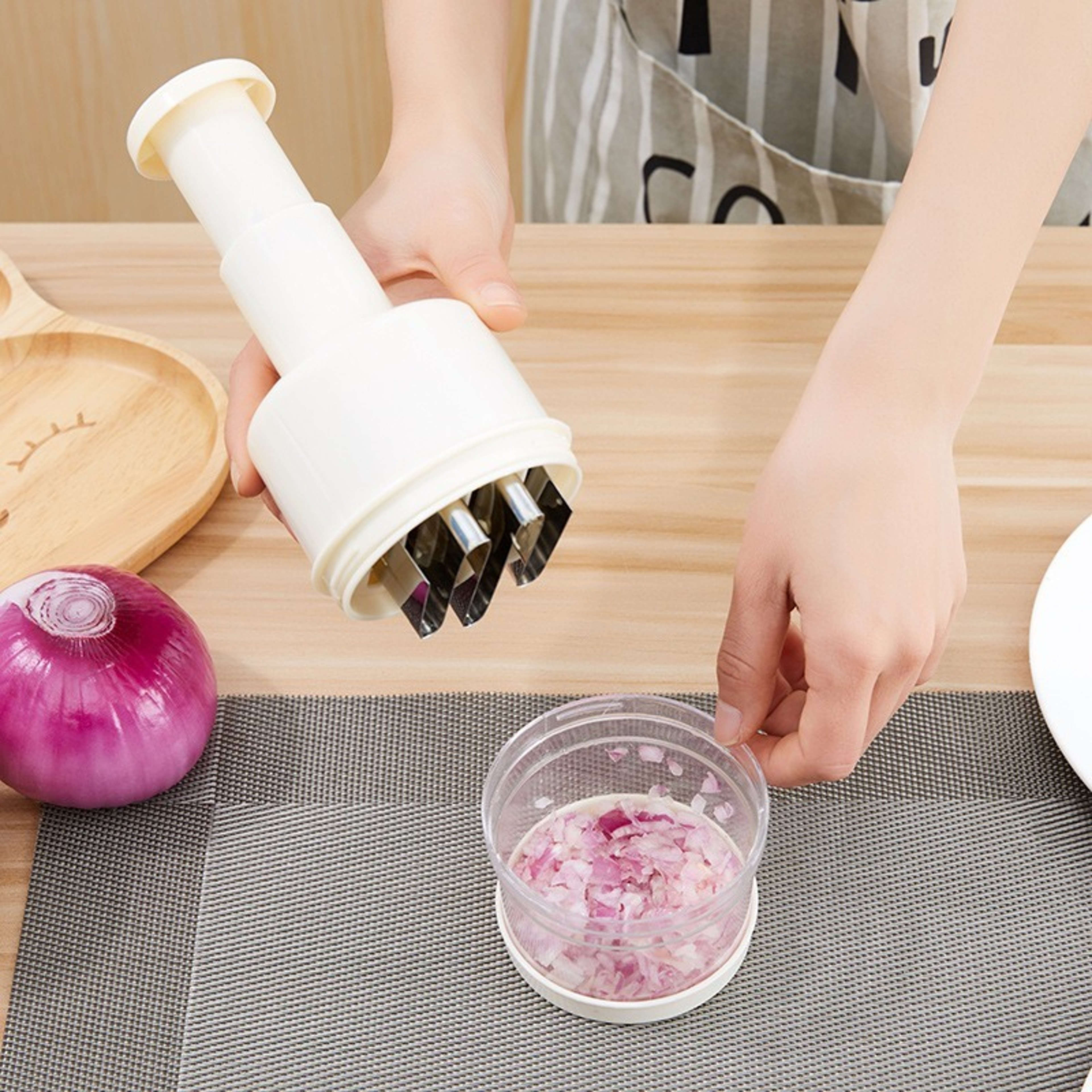 Multi-Function Vegetable Chopper and Garlic Press Kitchen Cutter Tool – view 2