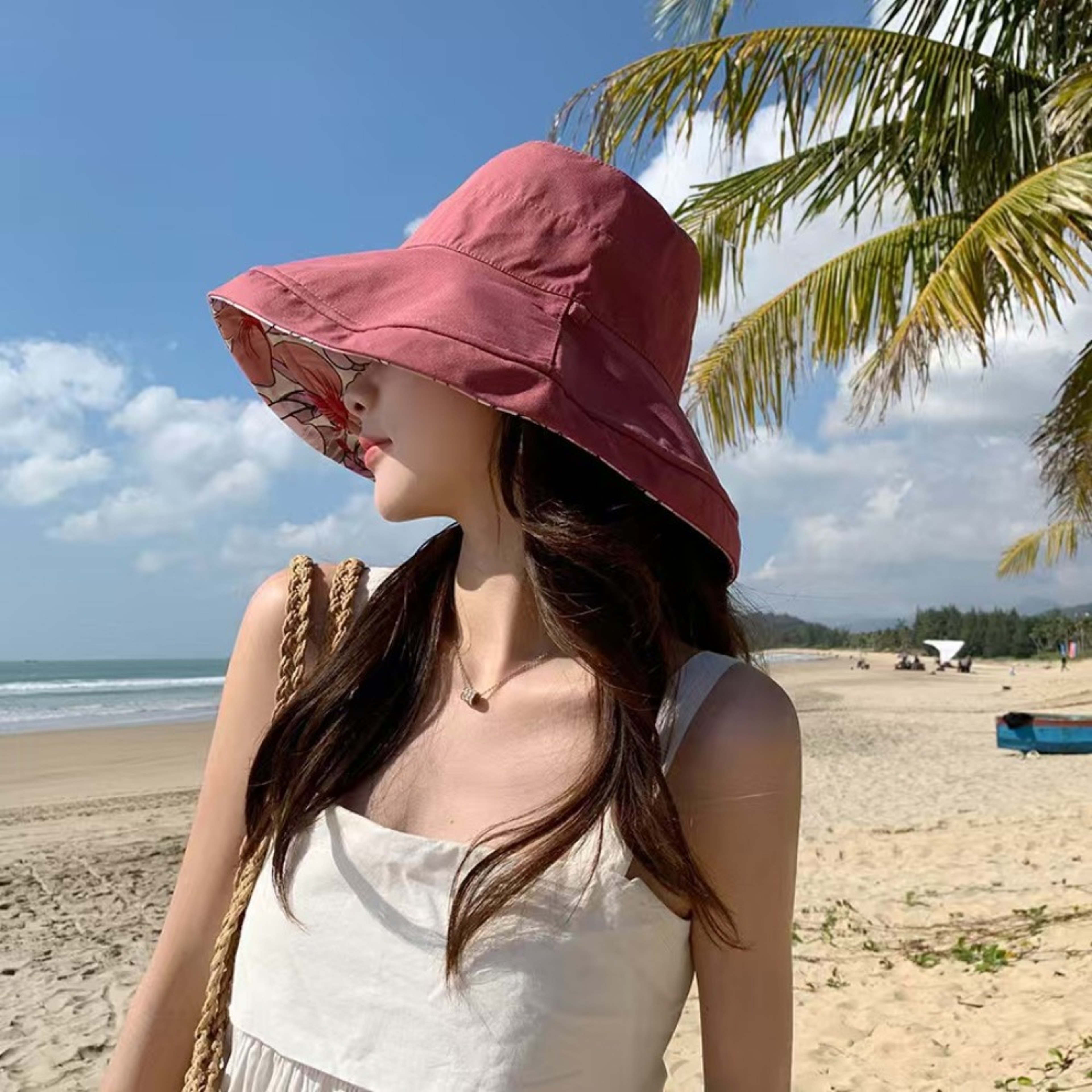 Reversible Wide Brim Sun Hat for Women with UV Protection and Windproof Beach Style – view 9