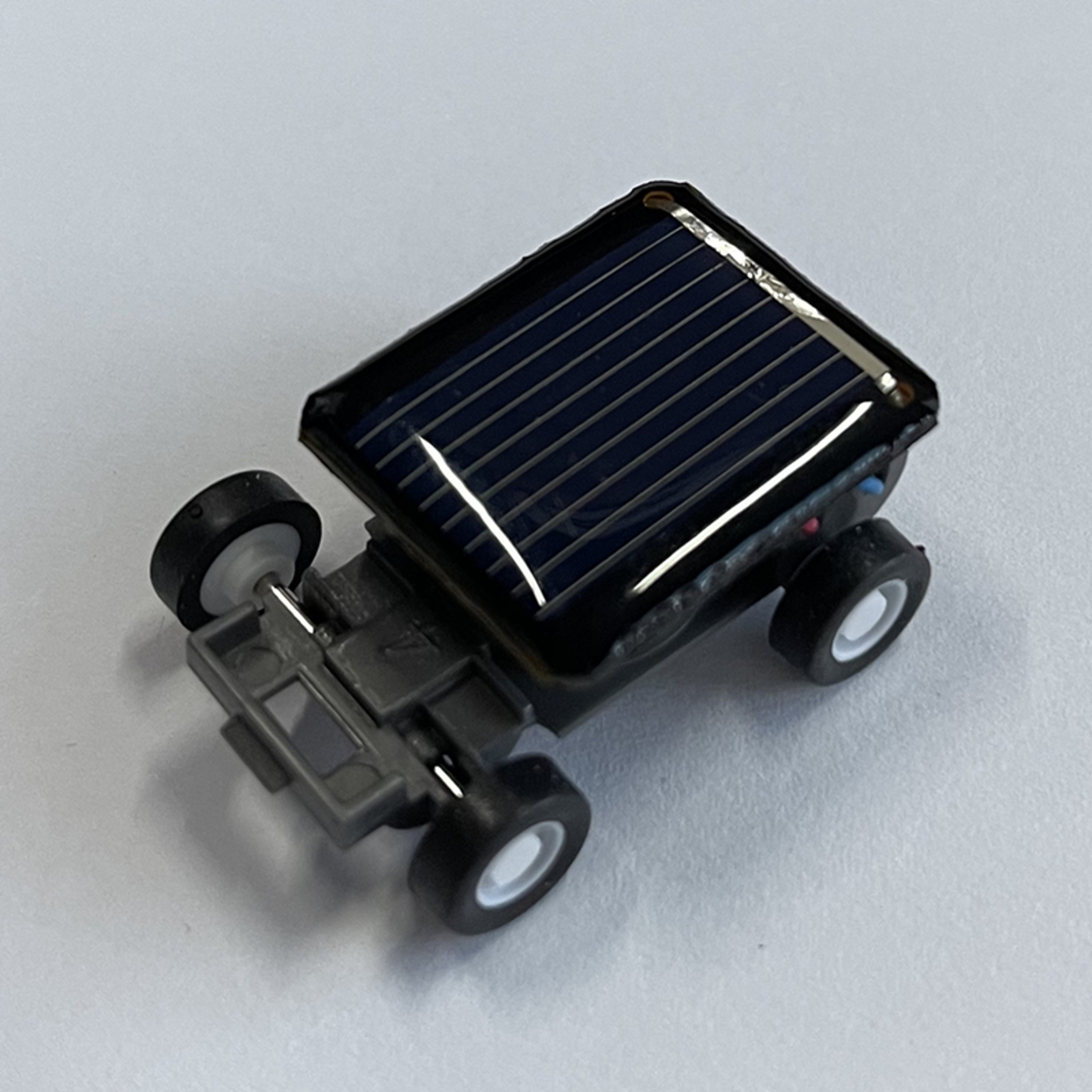Solar Powered Mini Science Car Kit for Kids STEM Learning and Solar Energy Experiments – view 2
