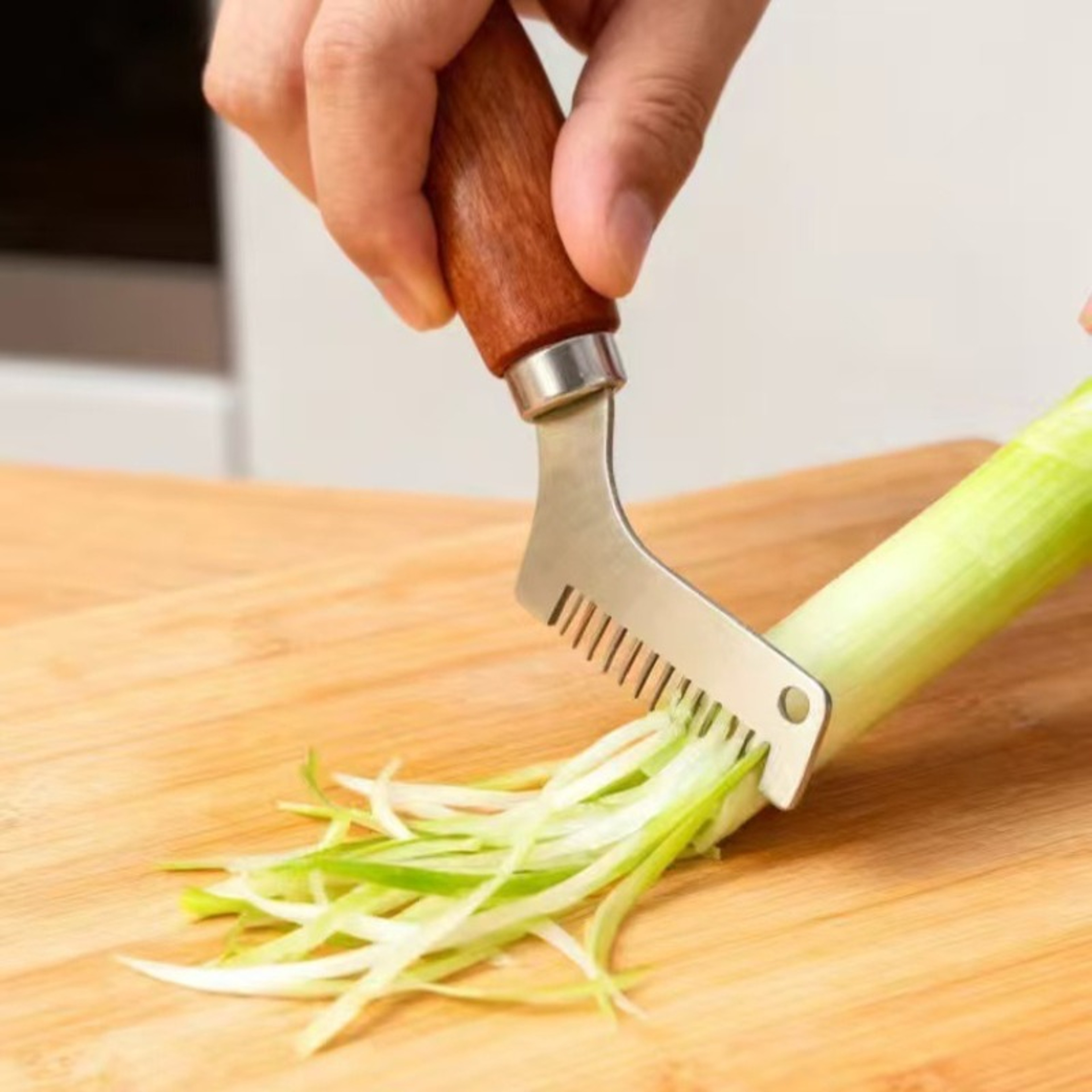 Stainless Steel Green Onion Slicer with Wooden Handle for Fast Herb & Vegetable Prep – view 2