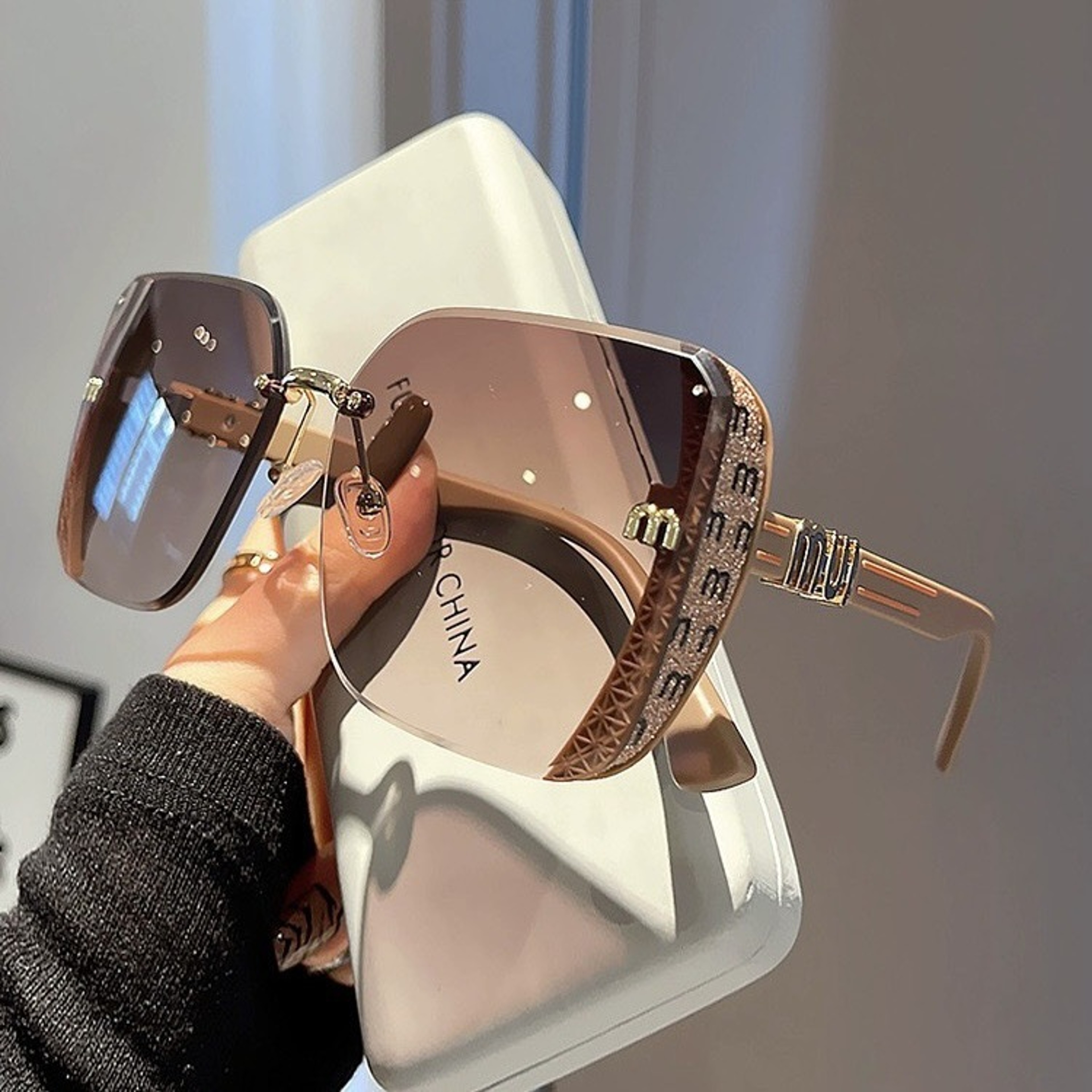 Luxe Retro Square Sunglasses for Women Vintage Driving Shades – view 7