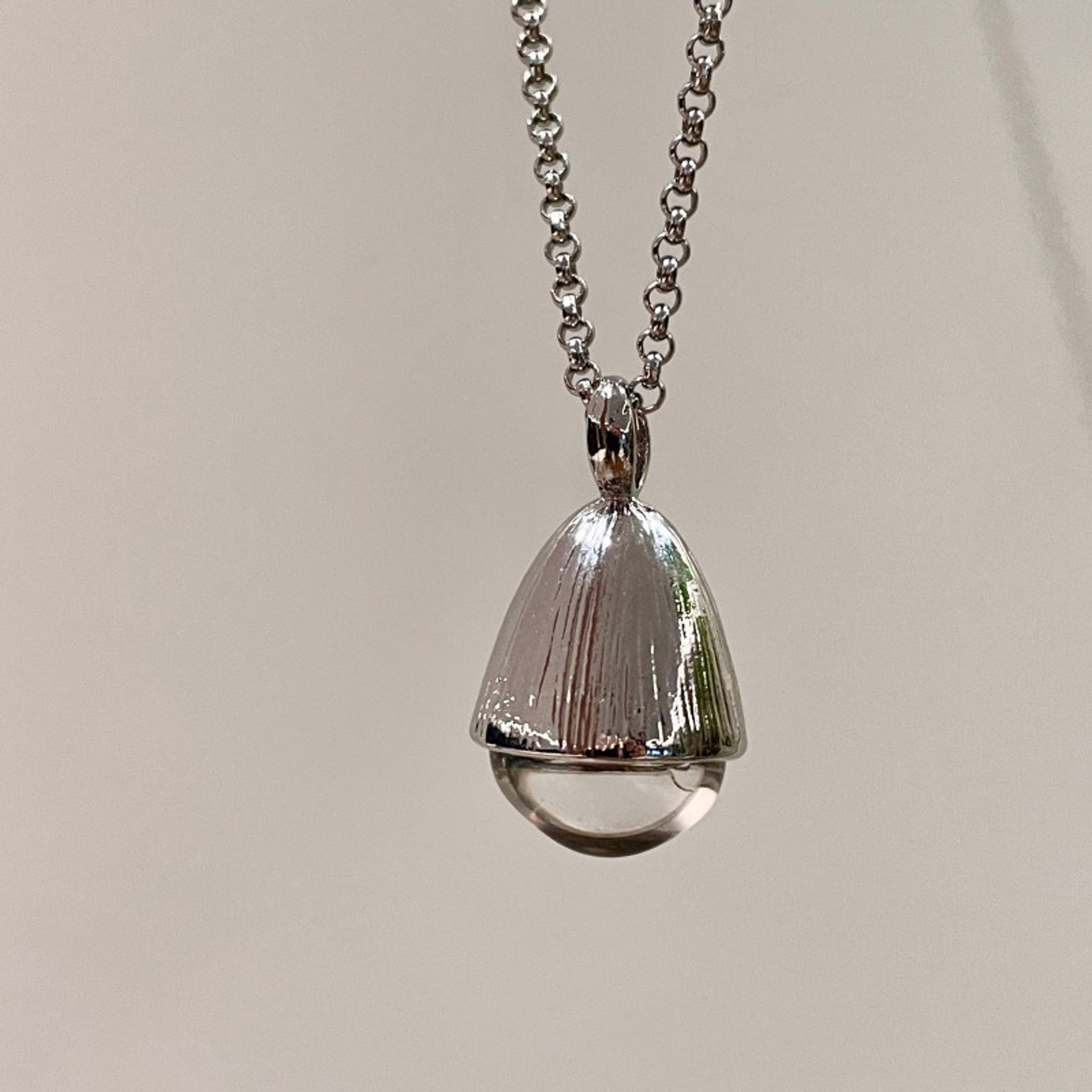 Elegant Water Drop Pendant Necklace for Women – Trendy Fashion Jewelry – view 5