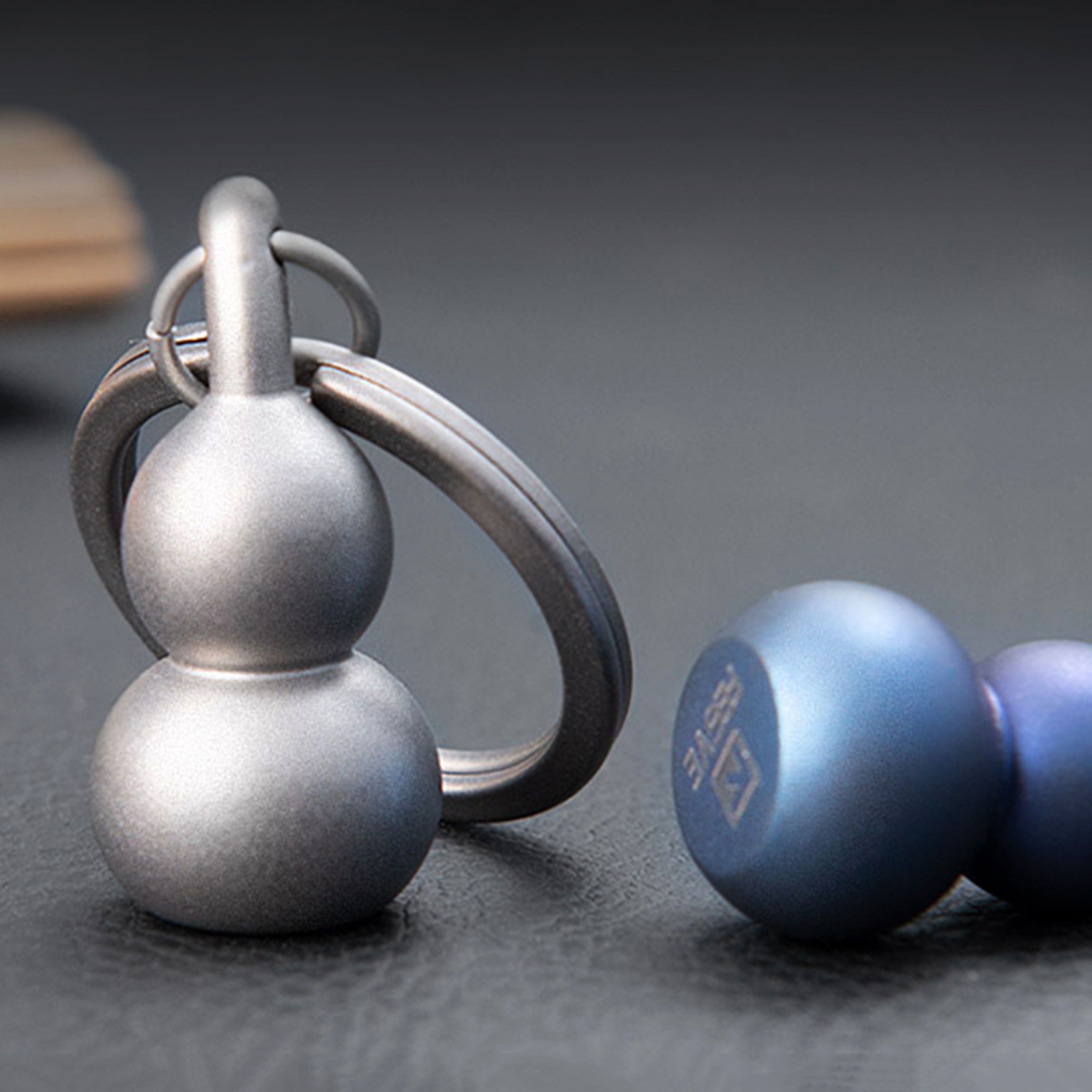 Luxury Titanium Keychain Pendant for Men & Women – Luck Gourd Car Accessory – view 1
