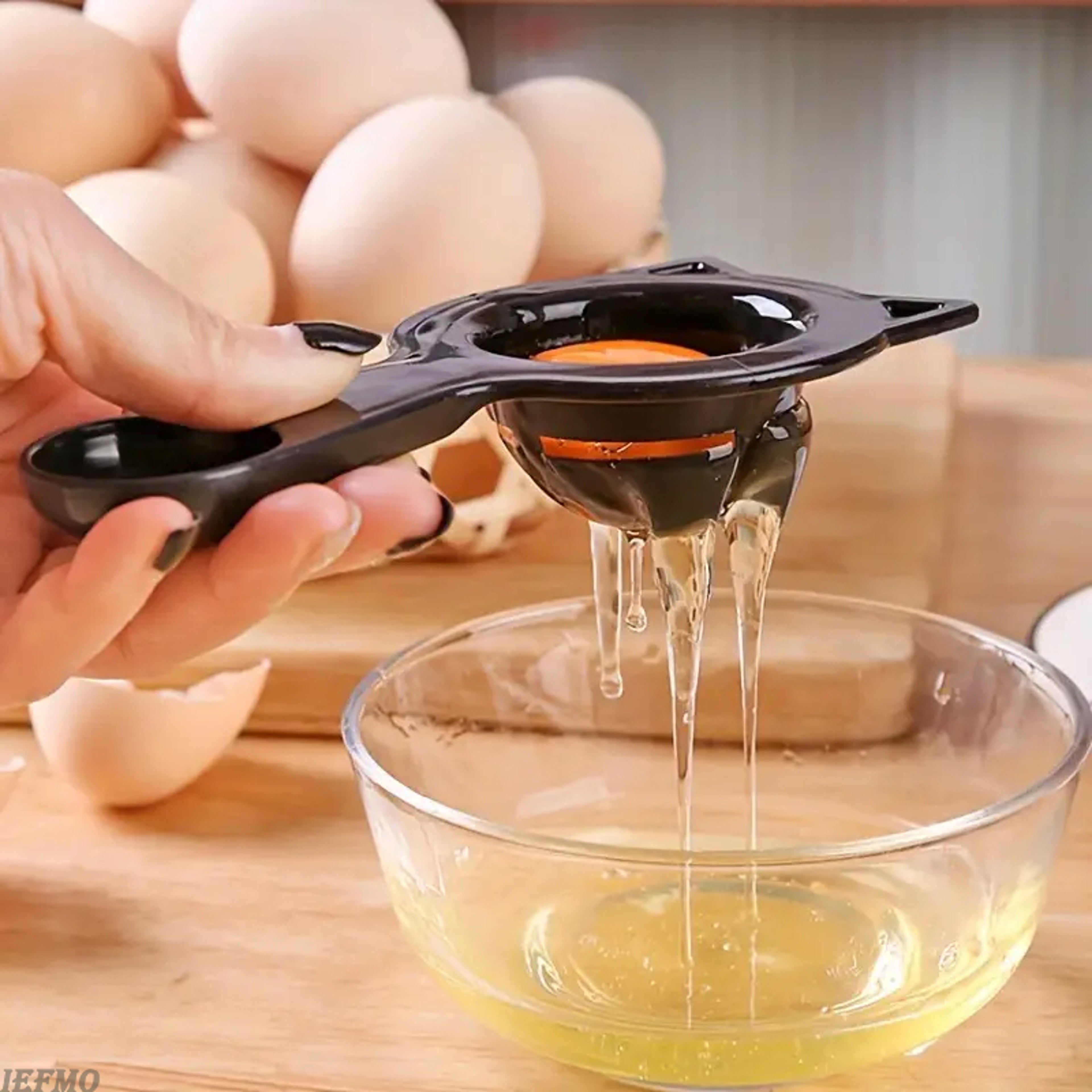 WhiskerYolk Cute Cat Egg Separator & Measuring Cup for Easy Baking Prep – view 3