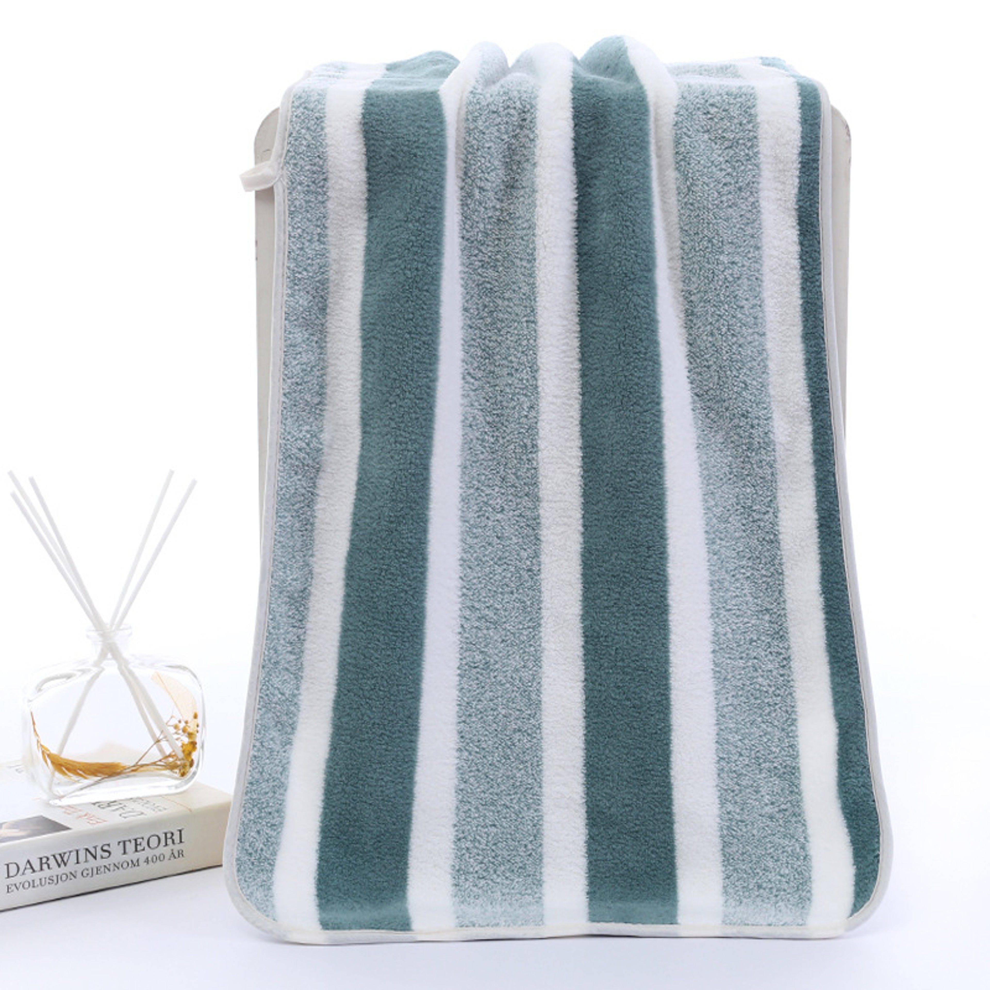 Luxe Stripe Quick Dry Towel Soft Absorbent Bath And Face Towel For Daily Bathroom Comfort 8