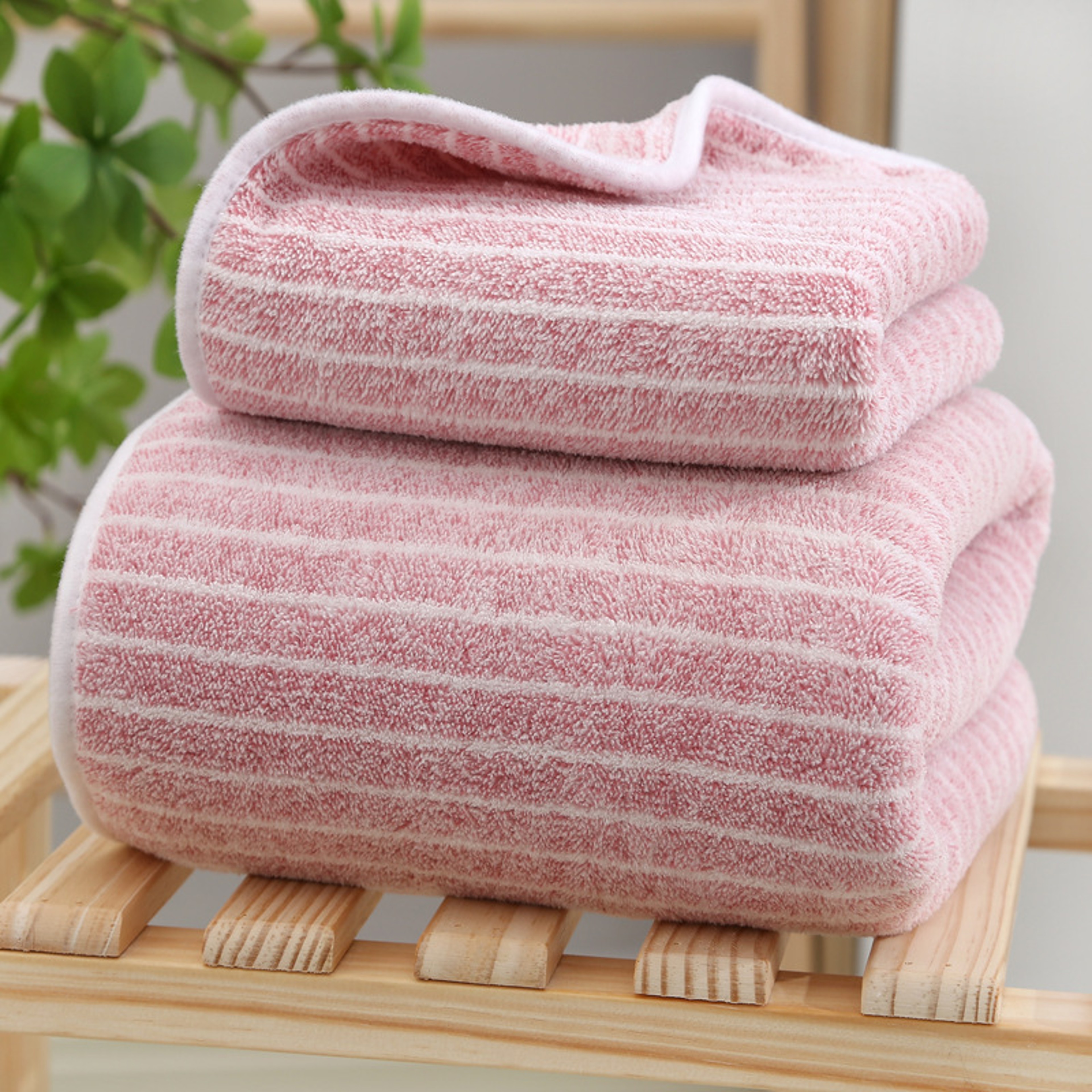CoralSoft Quick-Dry Bath Towel for Gym, Pool & Travel – view 9
