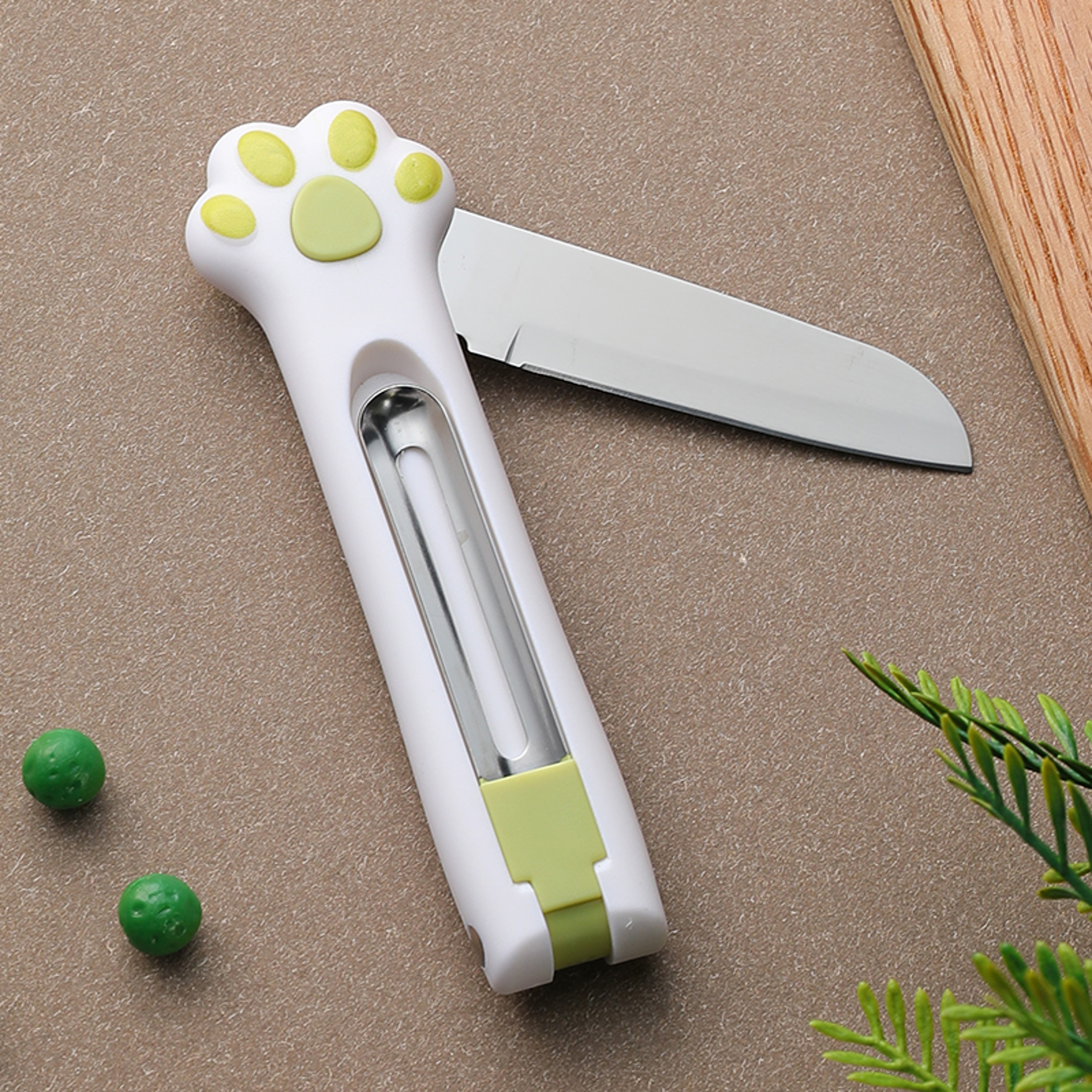 FoldMate Portable Fruit Knife and Stainless Steel Peeler for Easy Kitchen Prep – view 9