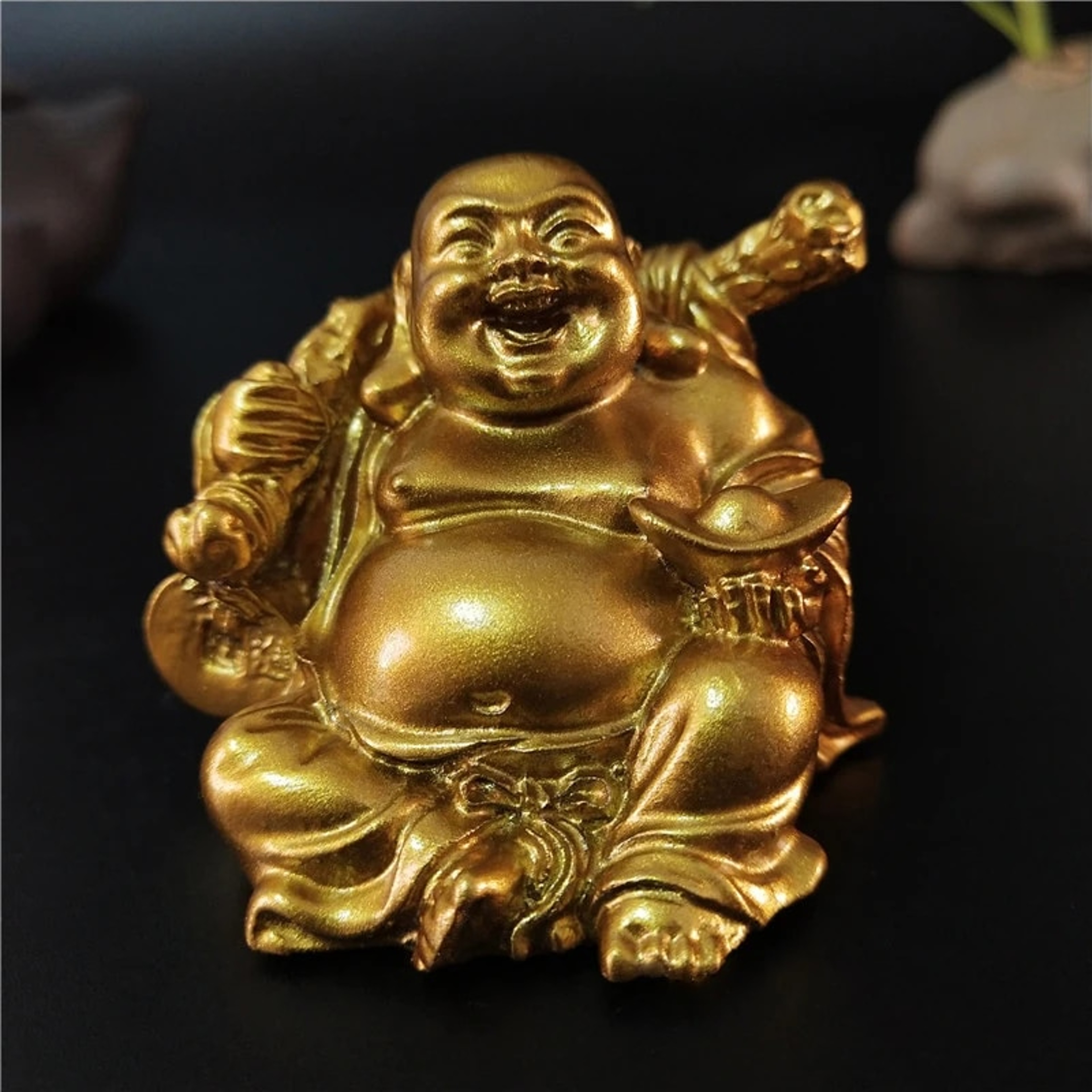 jVFvGoldenLaughingBuddhaStatueChineseFengShuiLuckyMoneyMaitreyaBuddhaSculptureFigurines
