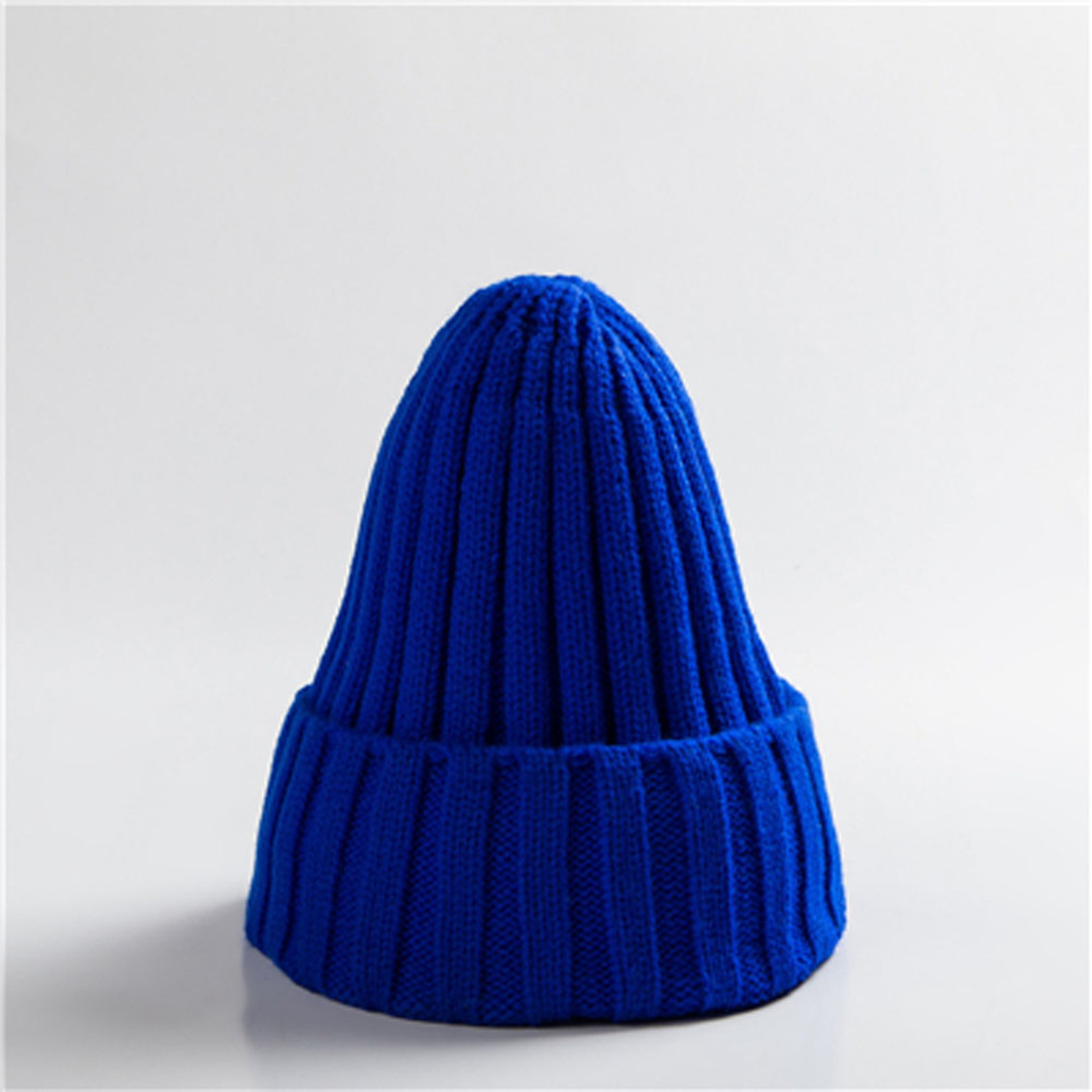 Trendy Knitted Beanie, Solid Color Winter Hat, Warm Ear Protection for Men and Women, Chunky Curl Edge Hood – view 4