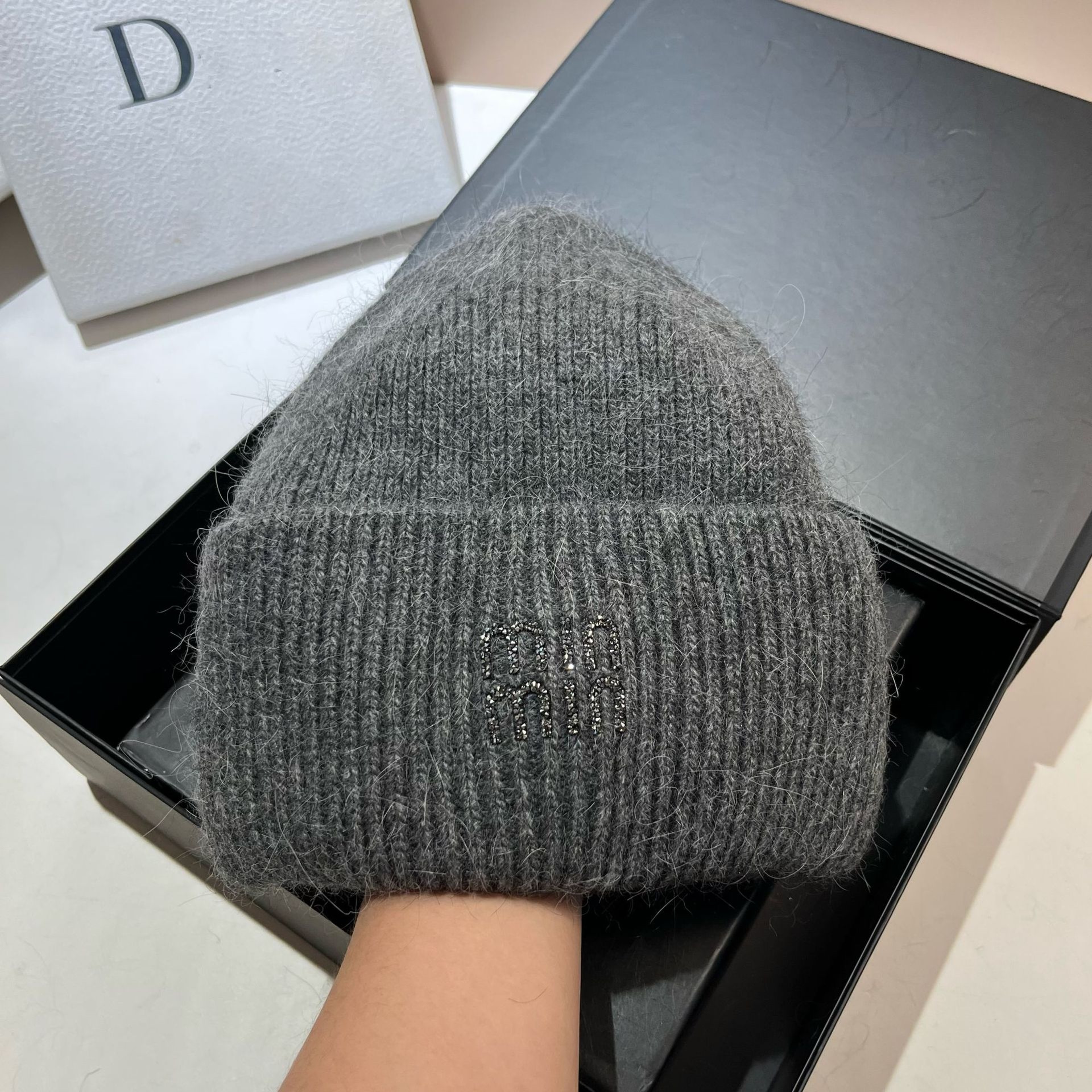 Winter Warm Plush Hat, Thickened and Enlarged, Double Rolled Edge Knitted Beanie – view 10