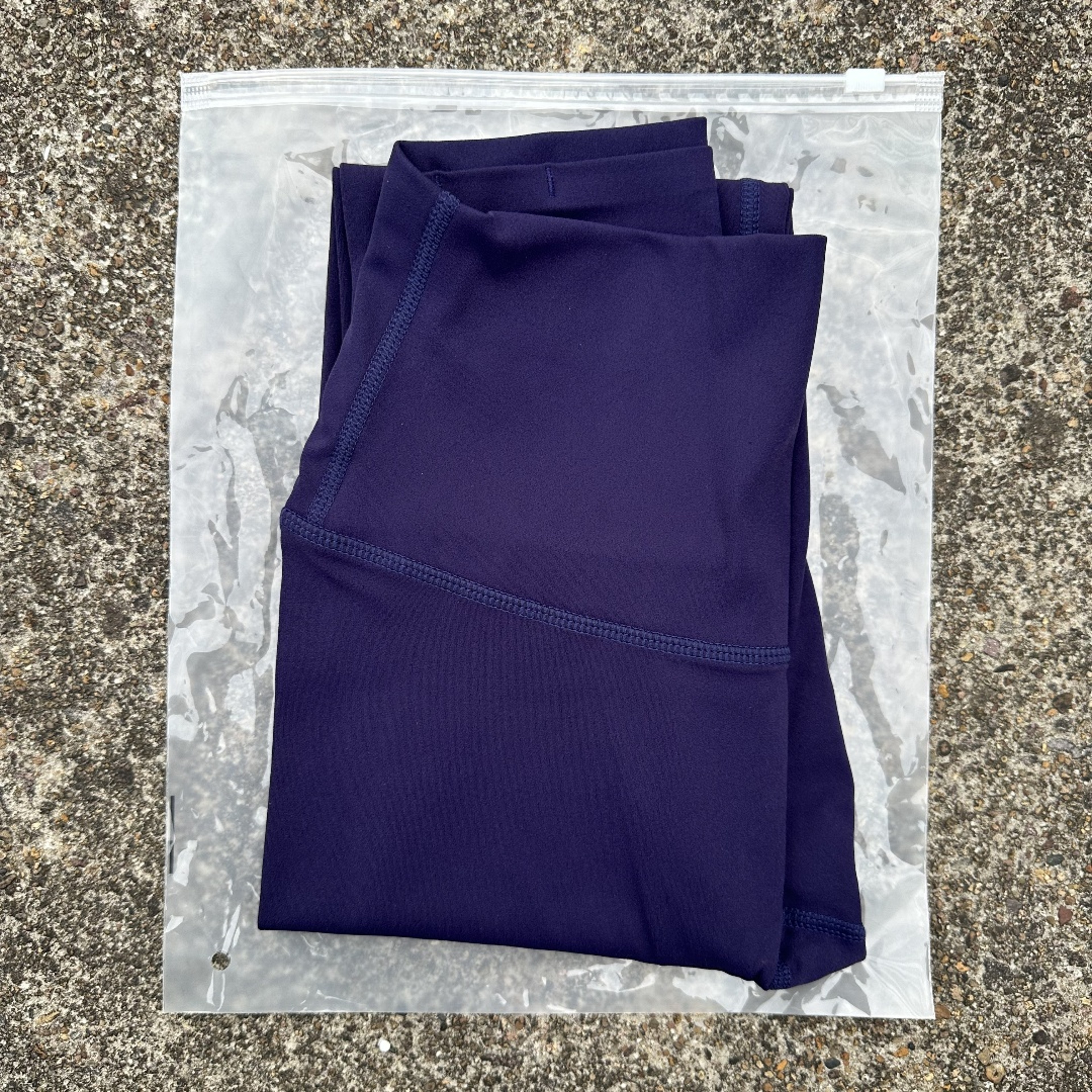 Women High Waist Butter Yoga Leggings, Solid Color Cropped Gym Pants with Back Pocket for Athletic Jogging & Training – view 13
