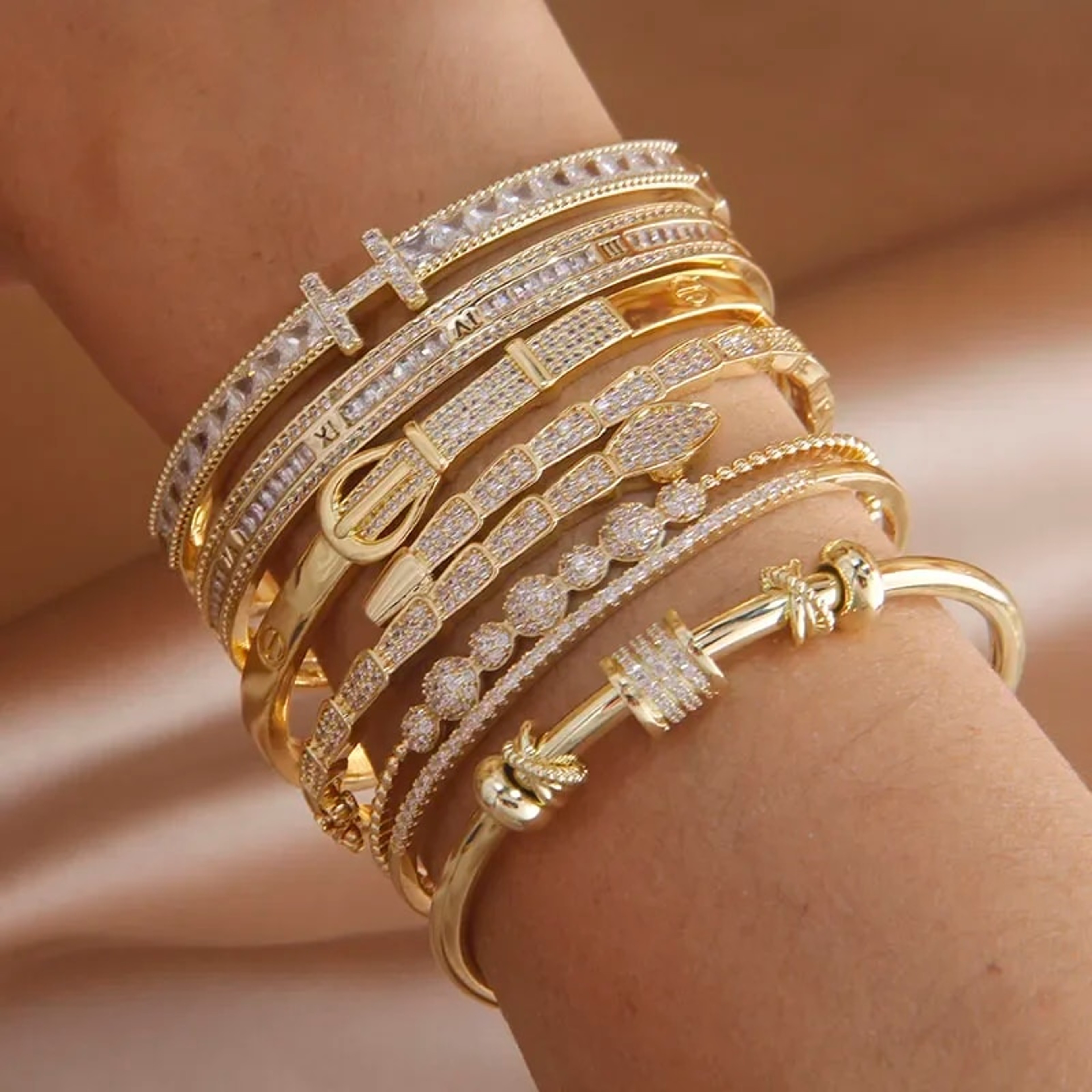 CmizClassicLuxuryShinyZirconLetterCharmBraceletforWomenFashionBrandJewelryWeddingParty