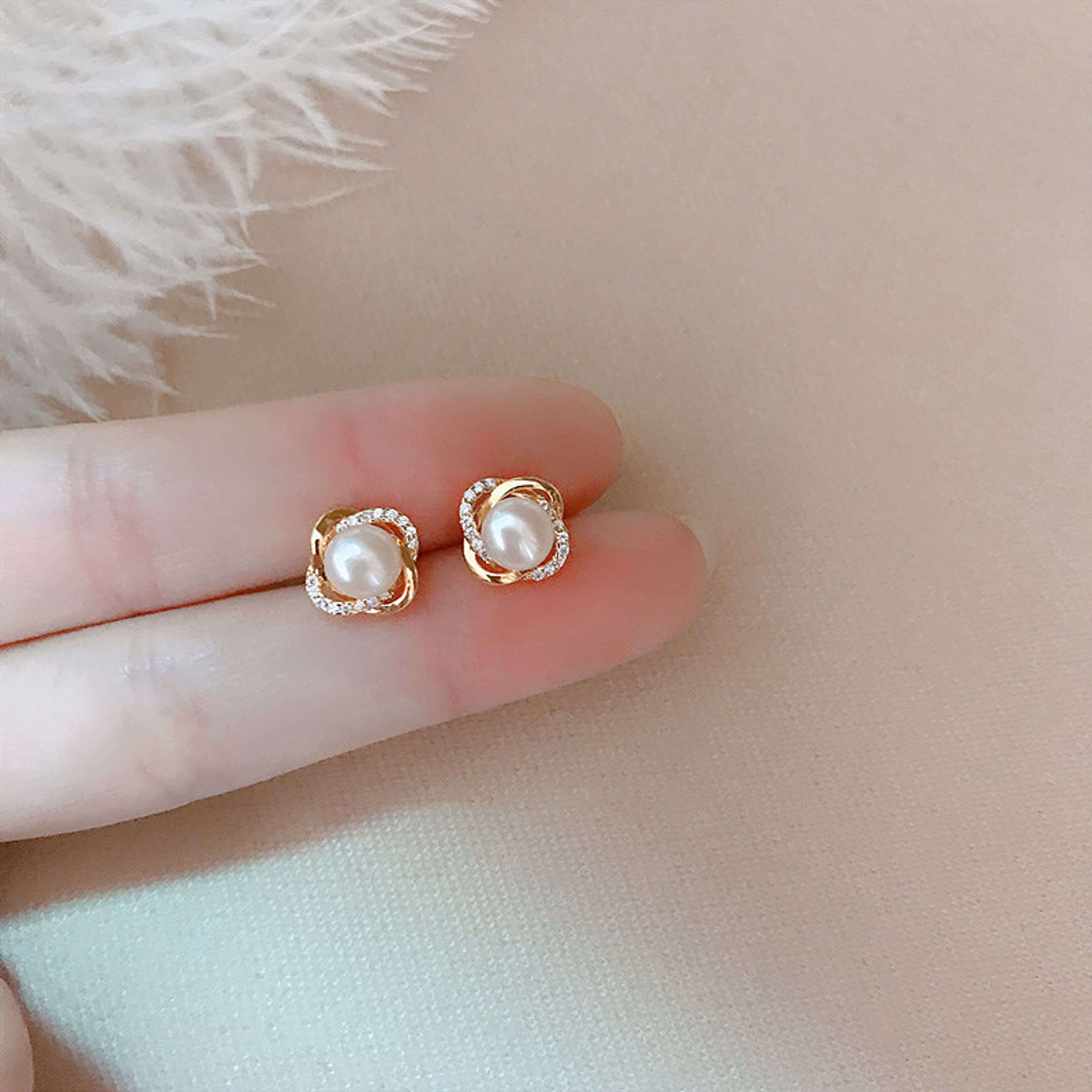 KvWcUpscale14kGoldJewelryRealGoldEarringsZirconPearlTwistLuxuryStudEarringsforWomenBr