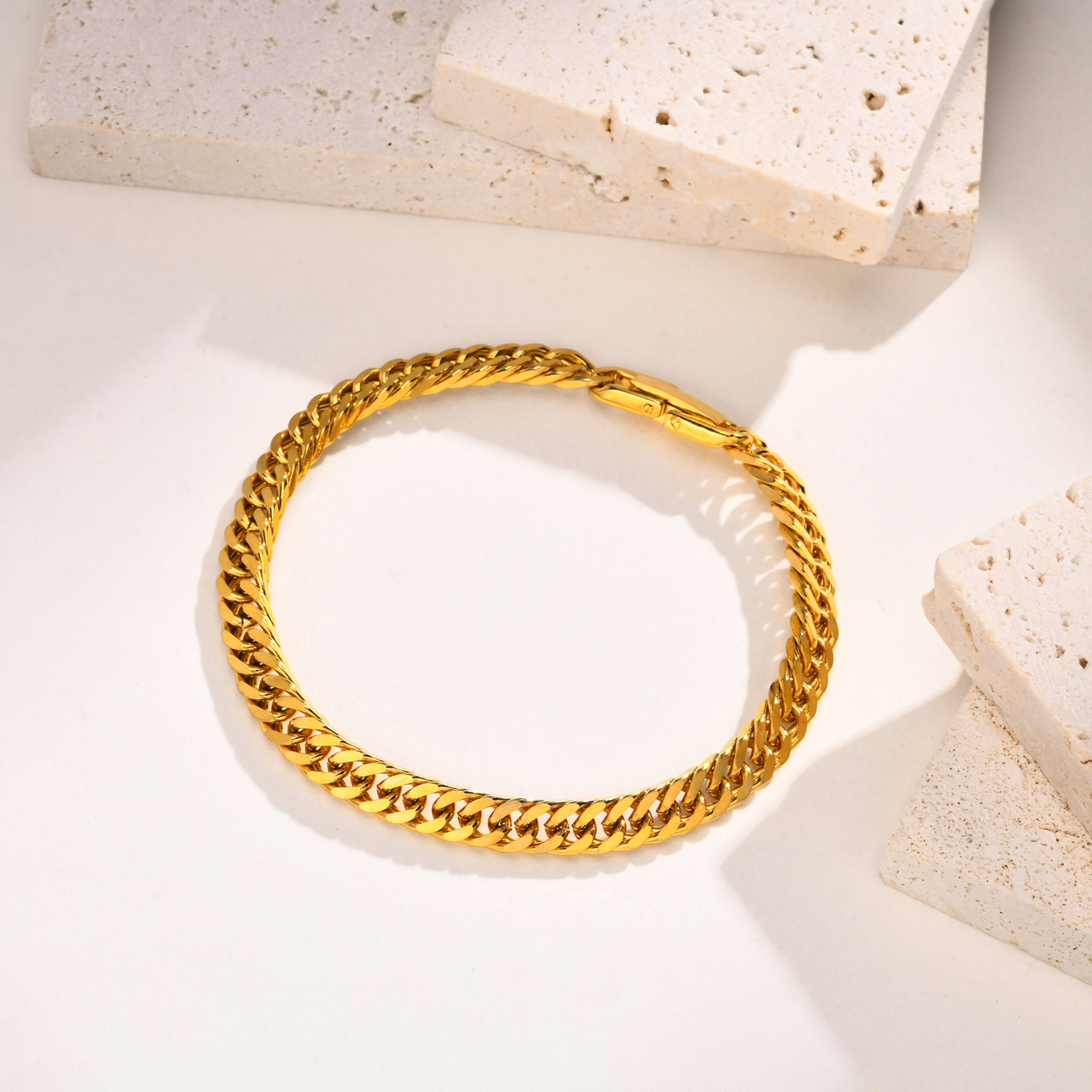 Fashion Jewelry Gifts Gold Stainless Steel Cuban Link Chain Bracelet For Women 2