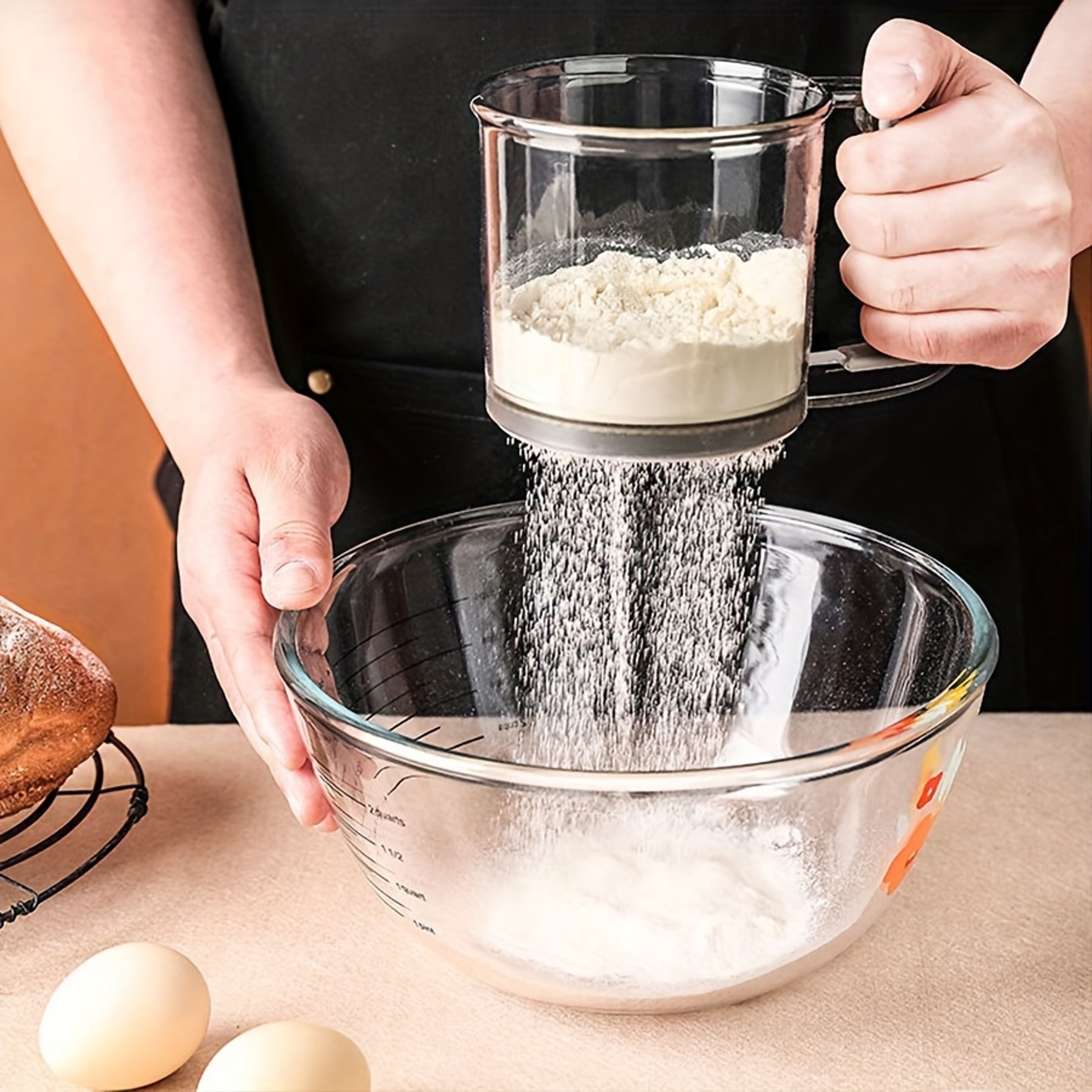 Semi-Automatic Flour Sifter with Hand Press Design Transparent Flour Sieve, Non-Stick Baking Tool for Effortless Kitchen – view 3