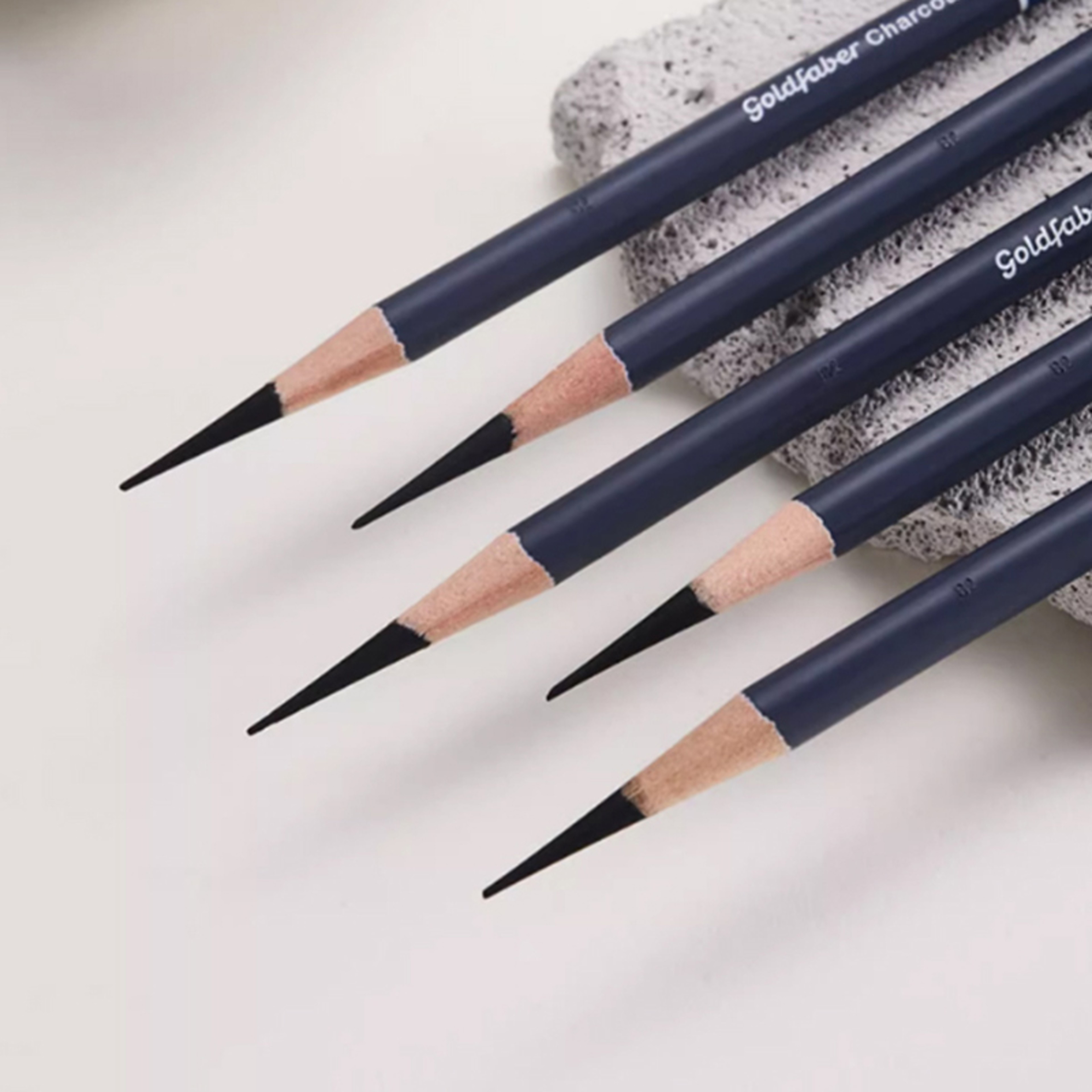 Faber Castell Goldfaber Charcoal Graphite Sketching Pencil Set for Drawing and Shading – view 5
