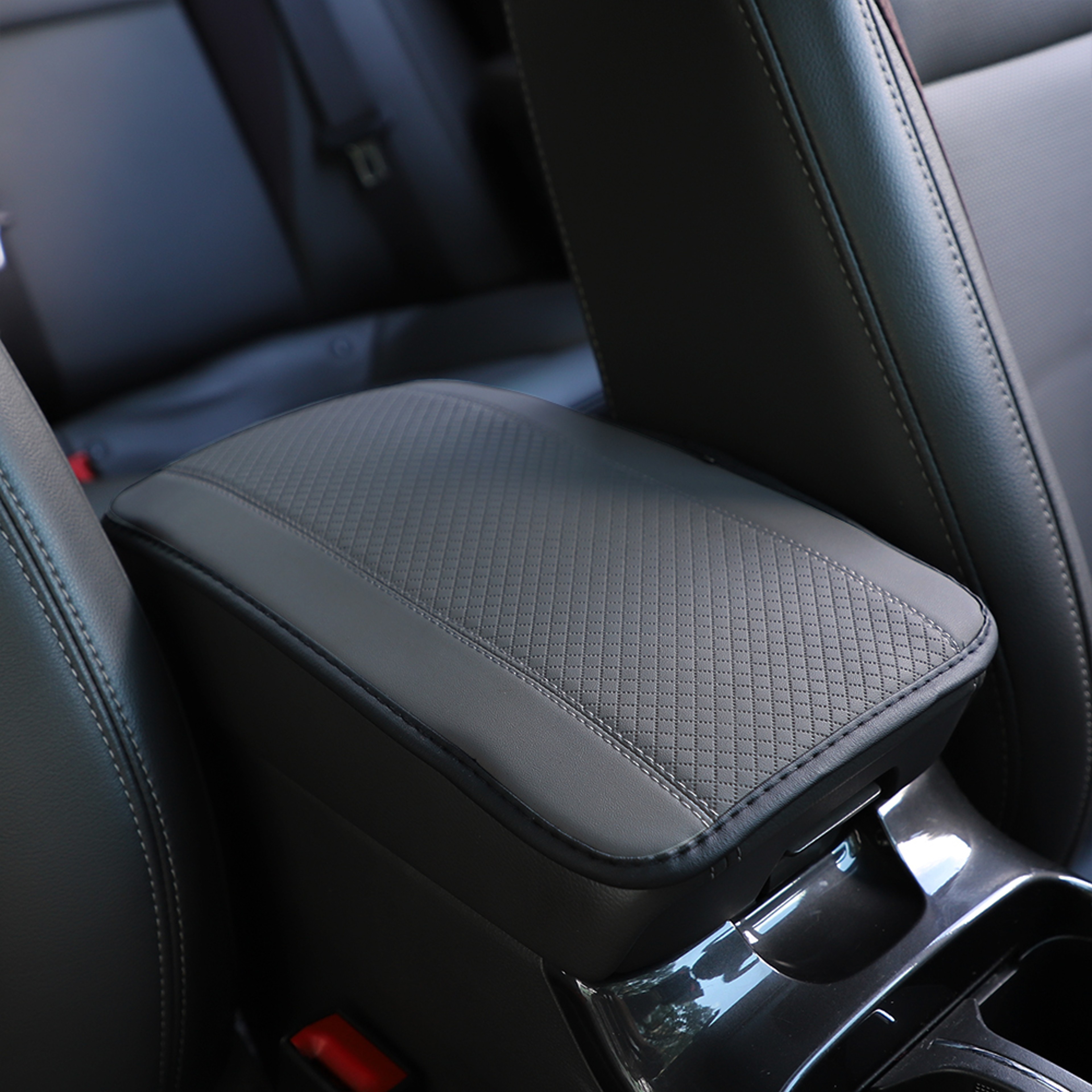 Waterproof Anti Fouling Car Armrest Cushion Comfortable Embossed Central Control Cushion Automotive 9