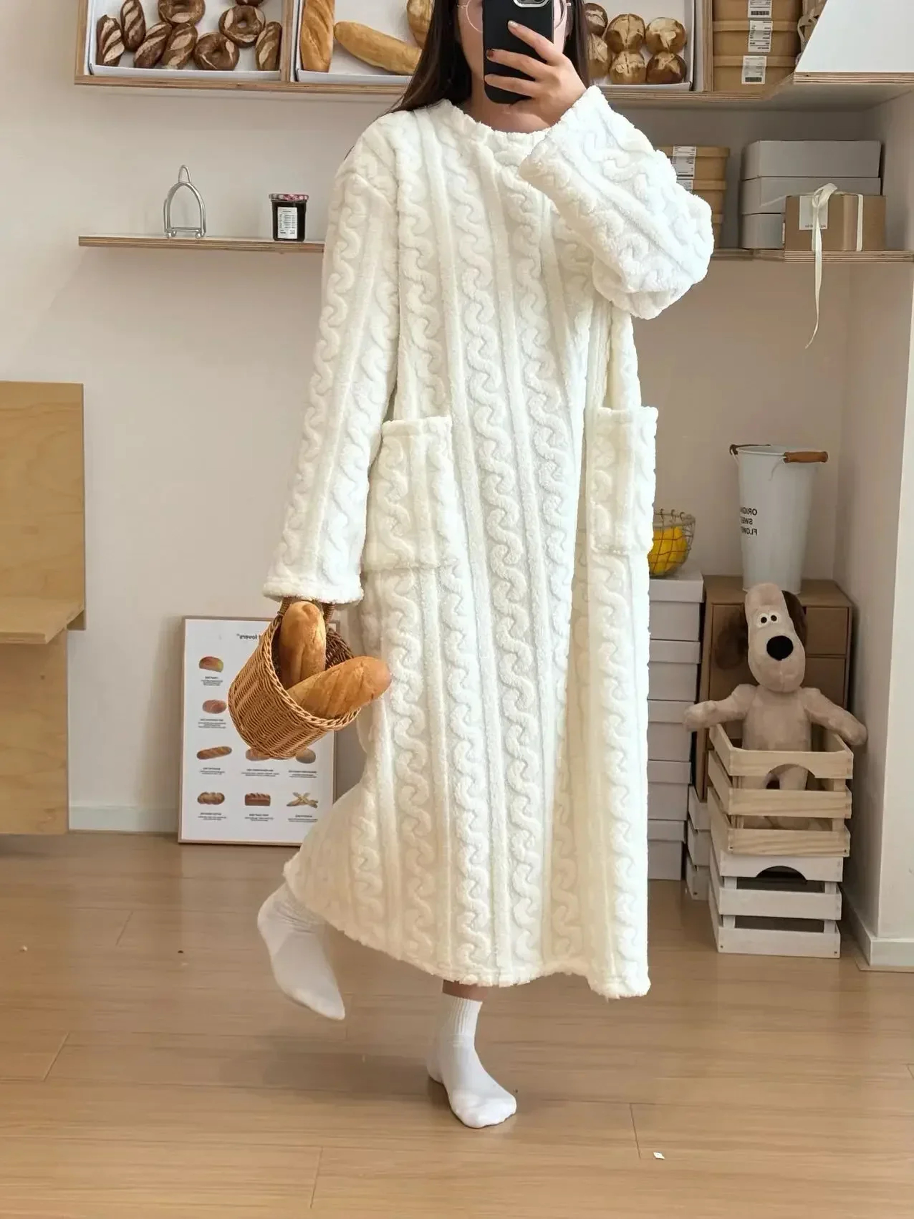 Winter Nightgown For Women Long Sleeve Flannel Sleepwear Loose Fit Nightdress With Pockets Thickene 9