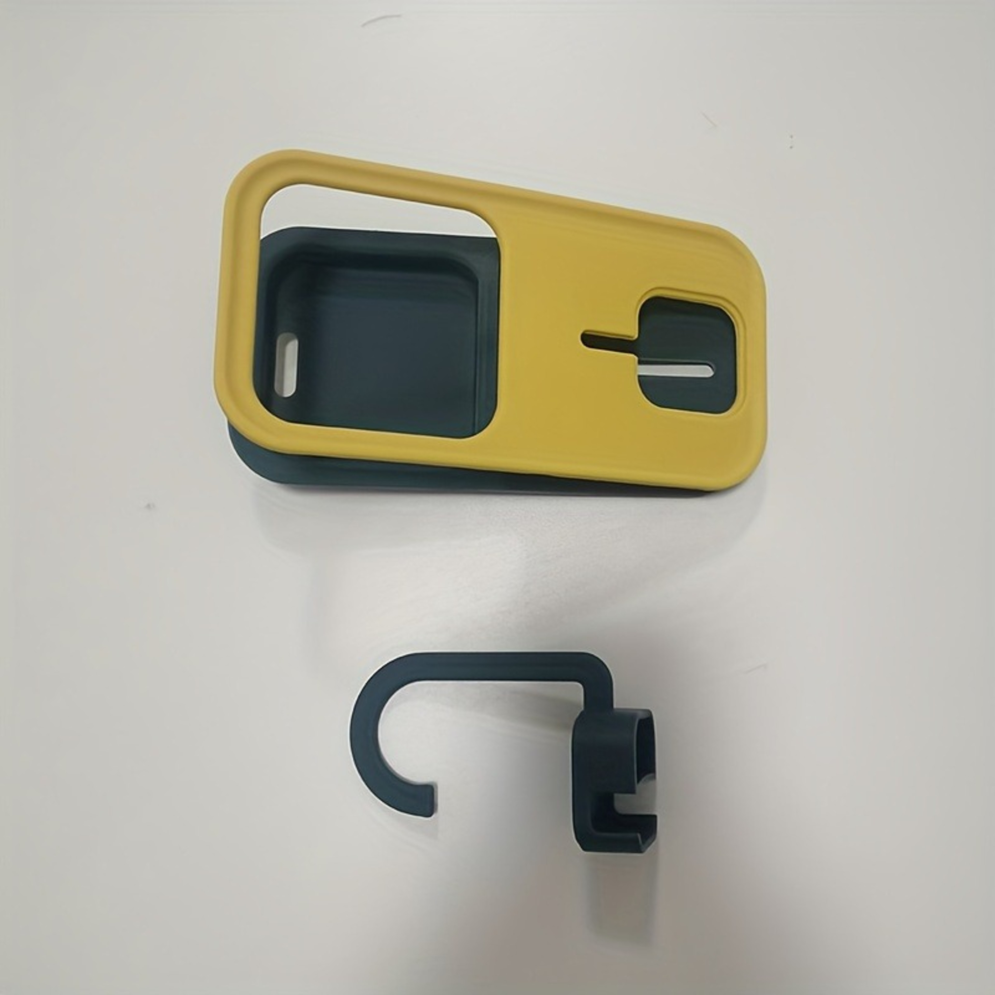 Multifunctional Desk Cup Holder Clip With Beverage Clamp And Side Hole PP Material Office Accessory 3