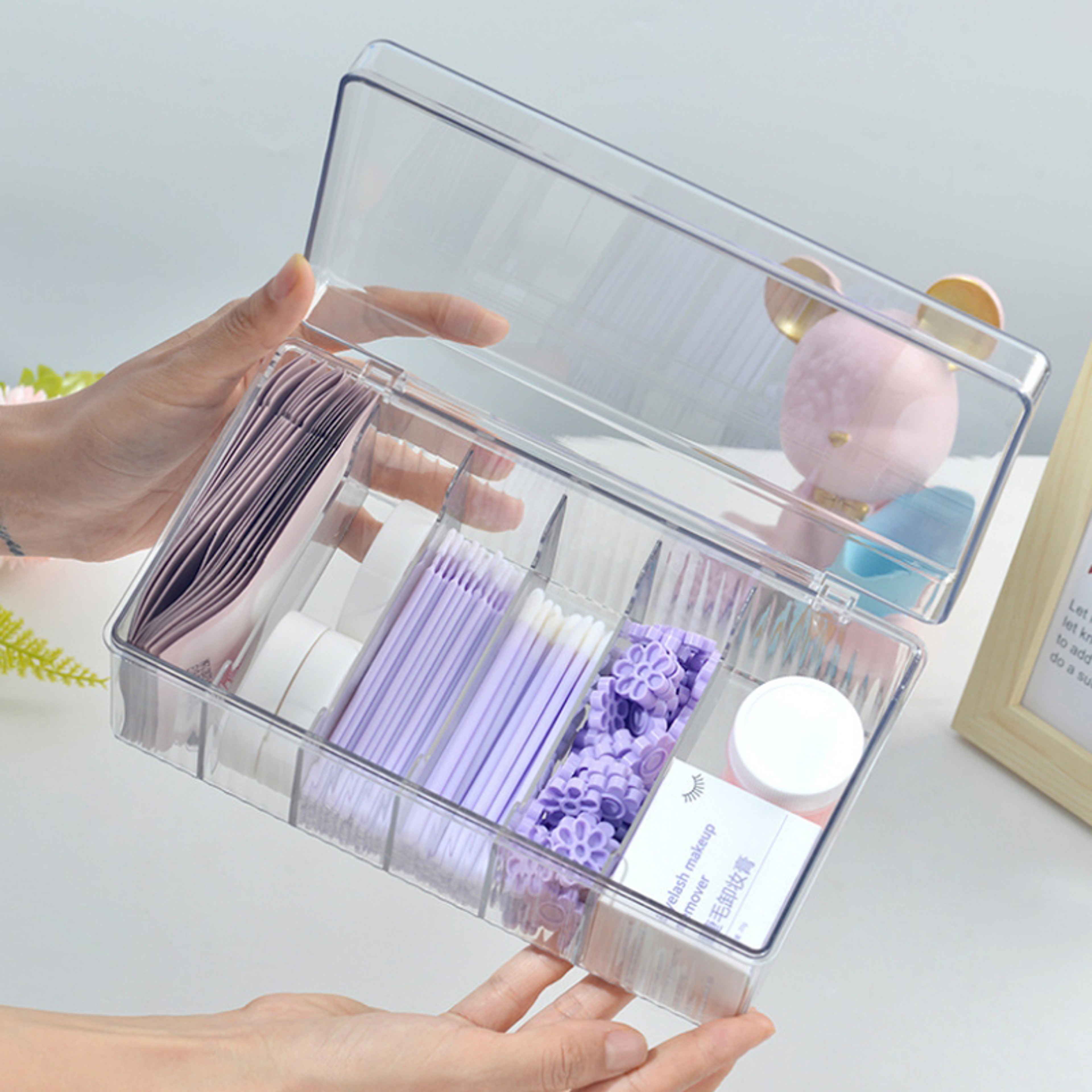 Acrylic Eyelash Storage Box With Lid  Transparent Desktop Organizer For Eyelash Stylists 0