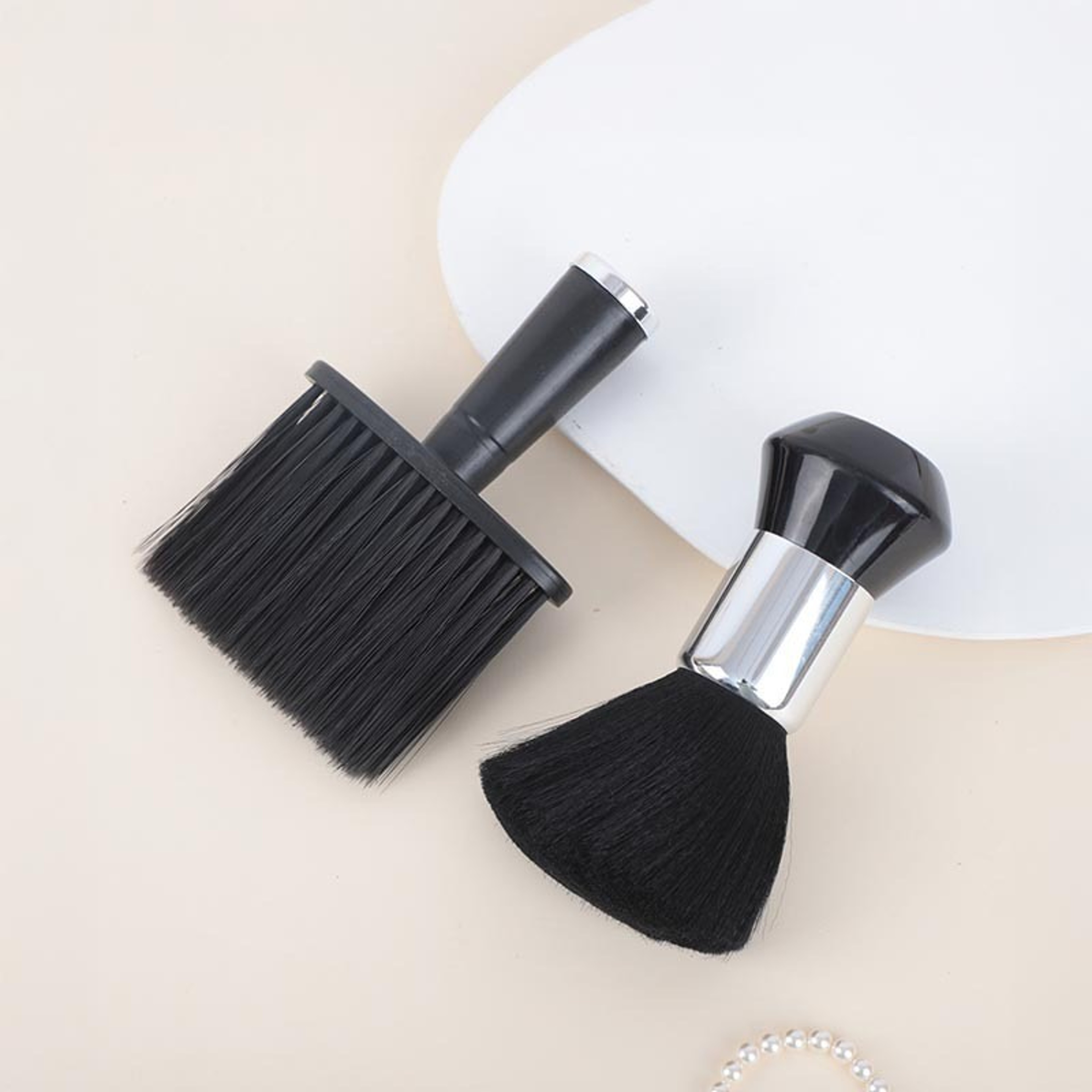 Professional Soft Neck and Face Duster Brush Barber Beard & Hair Styling Tool for Precision Haircutting – view 3