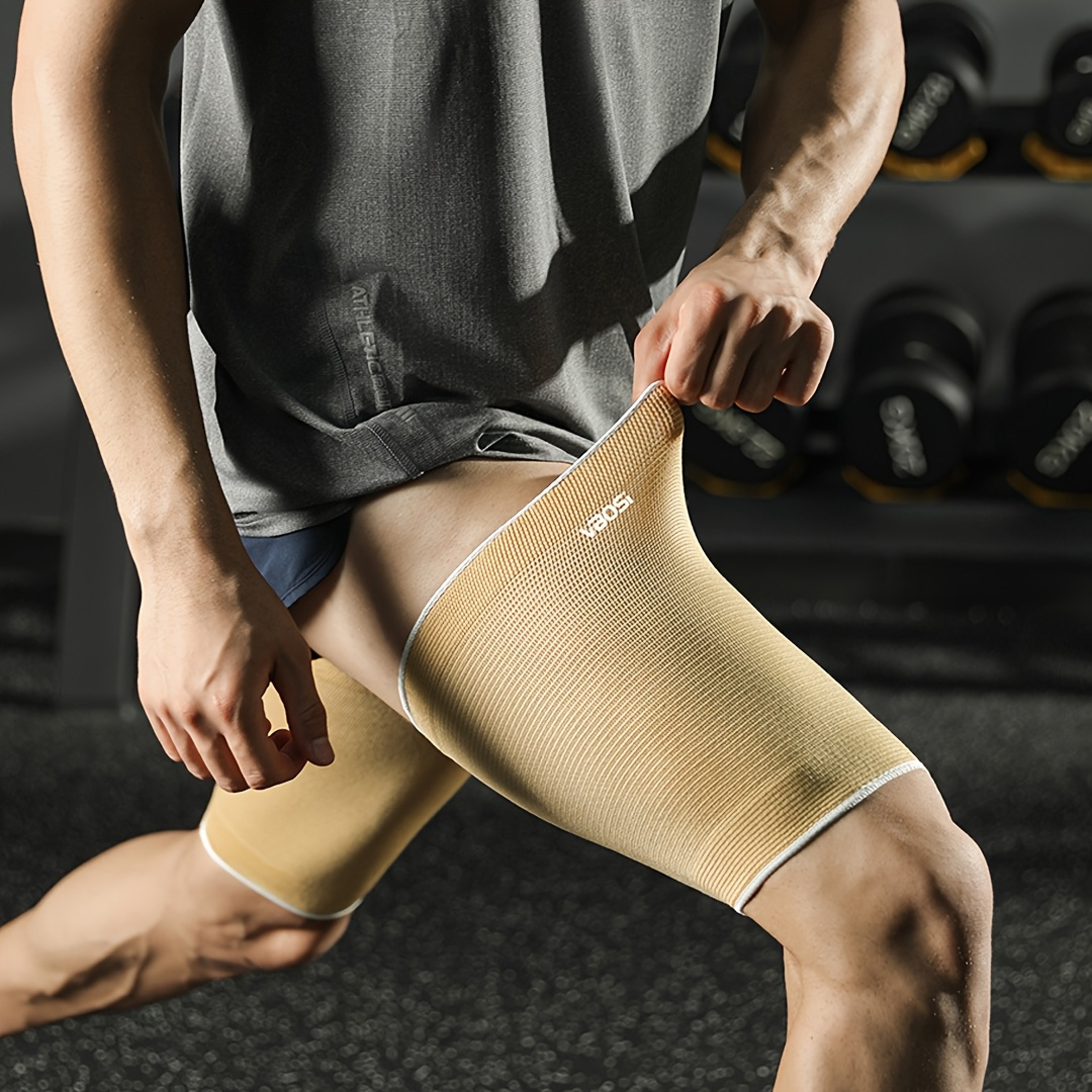 Elastic Thigh Compression Sleeve For Running Basketball Tennis Football 2