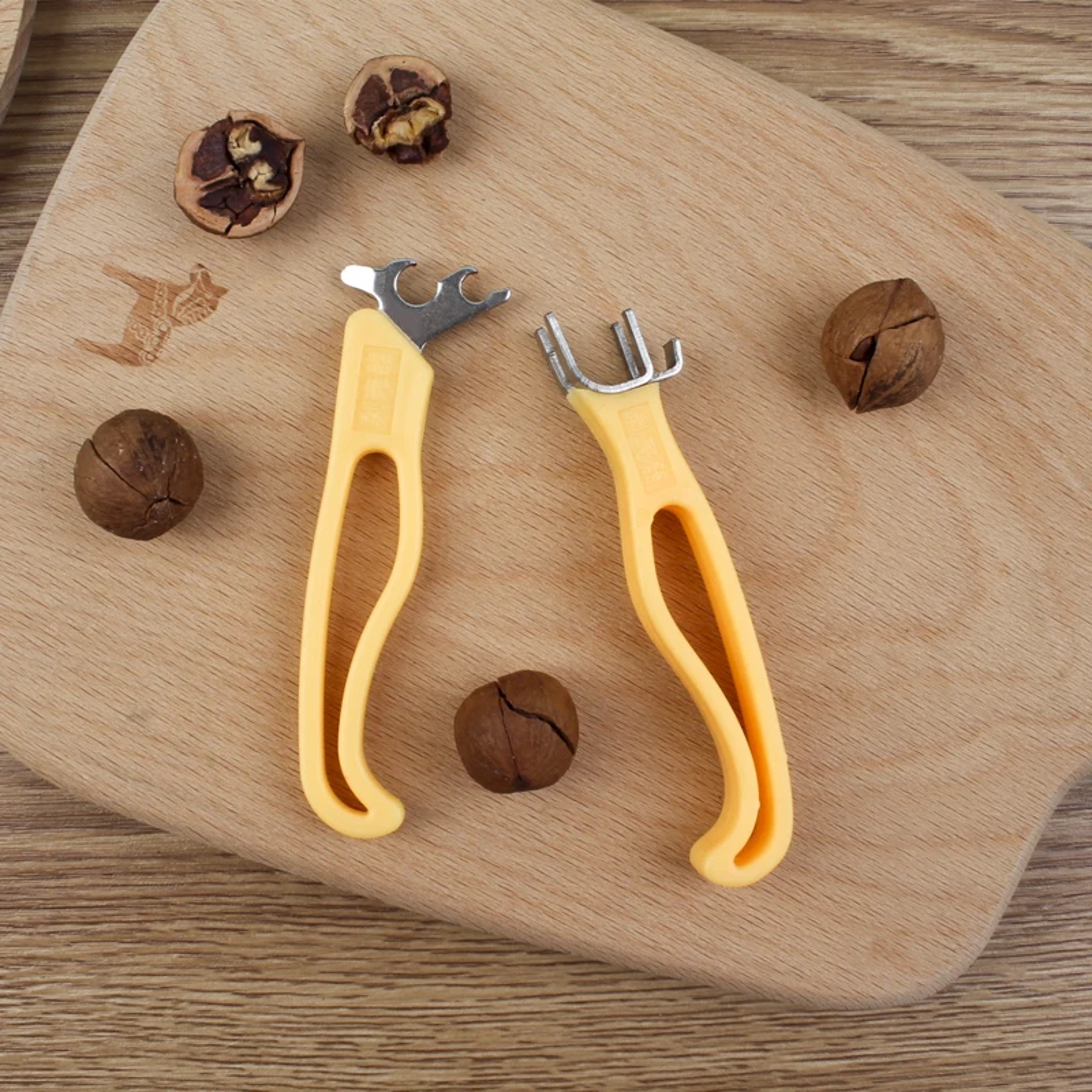 Multifunctional Nut Cracker  Walnut Sheller Durable Plastic Stainless Steel Tools For Home Kitchen 3