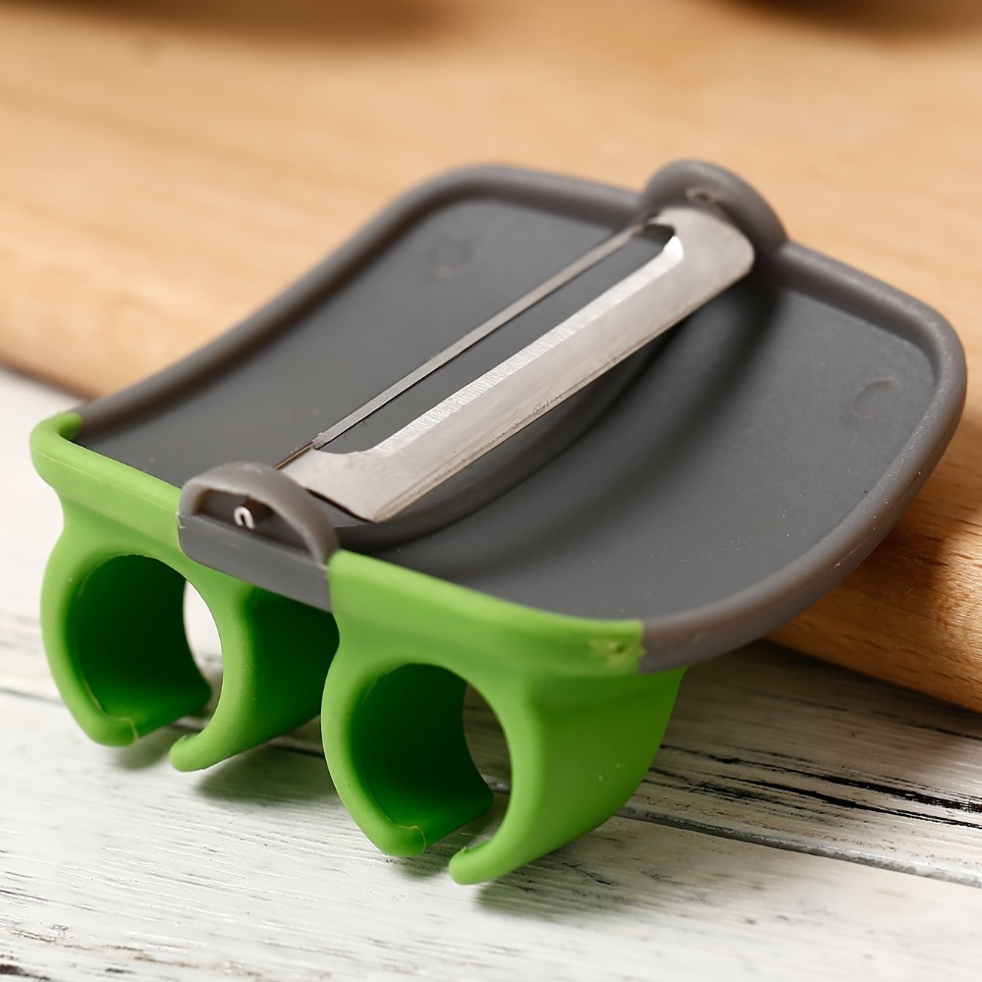 Vegetable Peeler With NonSlip Rubber Grip Stainless Steel Blade Safe For Carrots Pumpkin And More 1