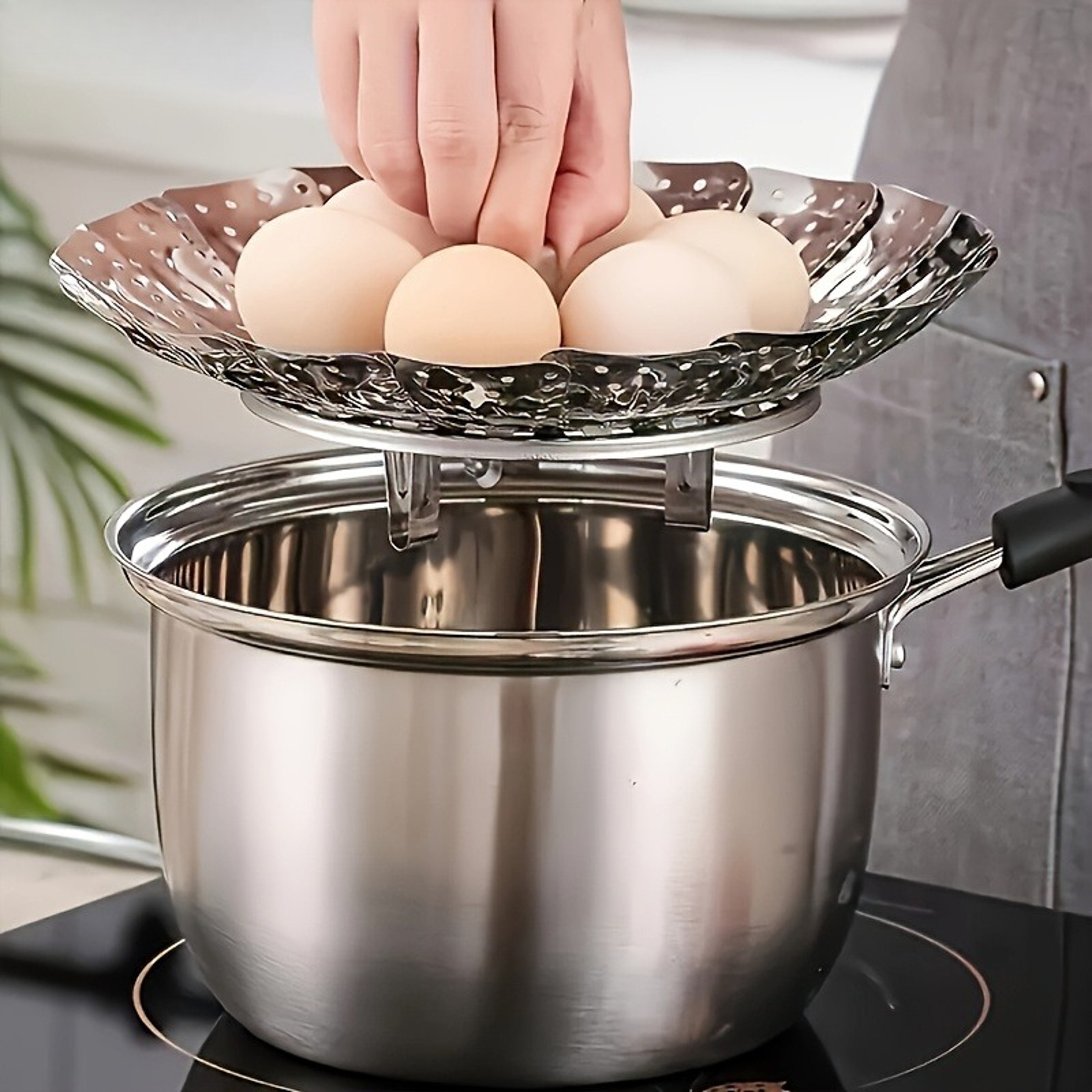 MultiPurpose Foldable Stainless Steel Steamer Collapsible Cooking Rack For Kitchen And Restaurant 2