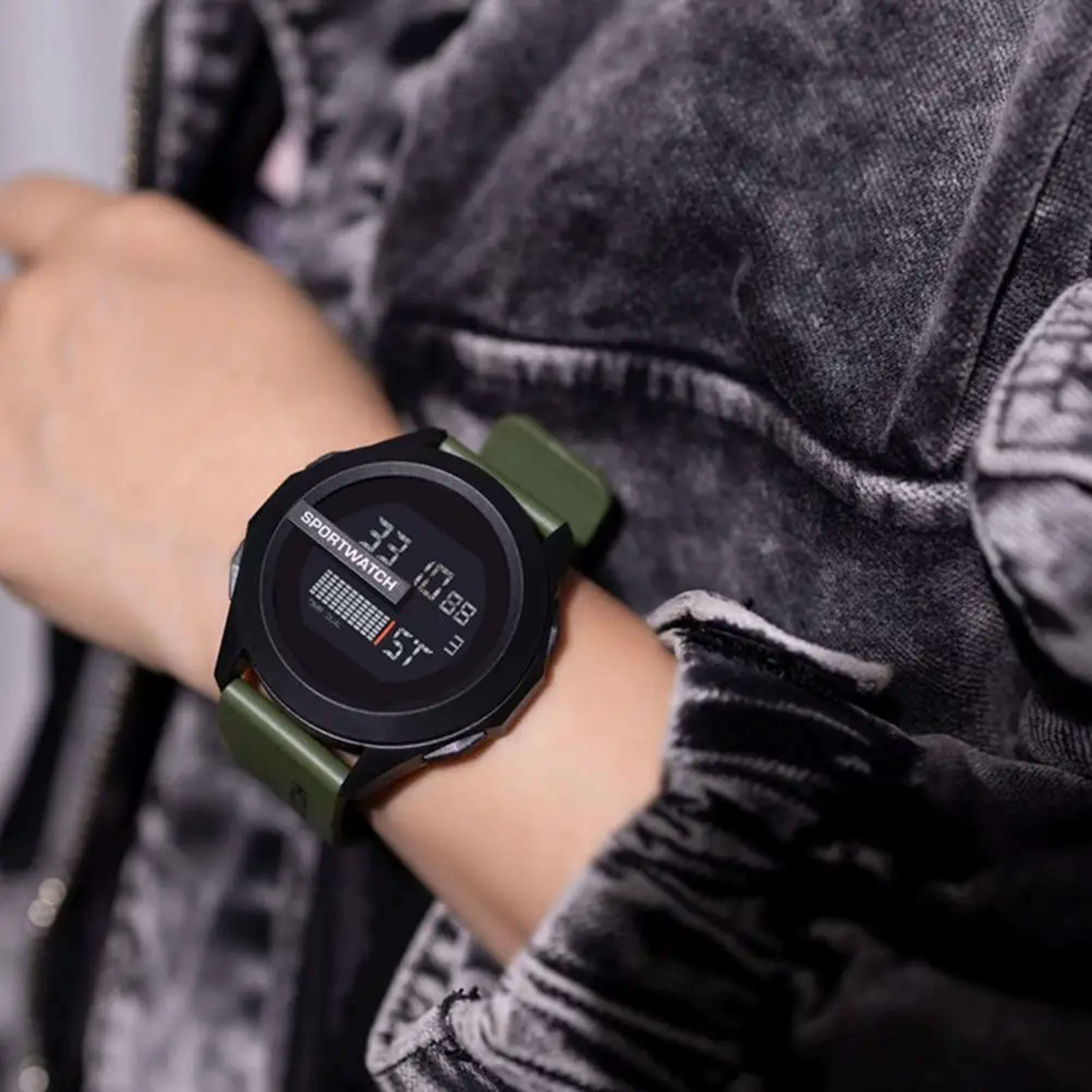 Mens Waterproof Sports LED Digital Watch Multifunction Fitness Watch With Alarm Clock  Timer 3