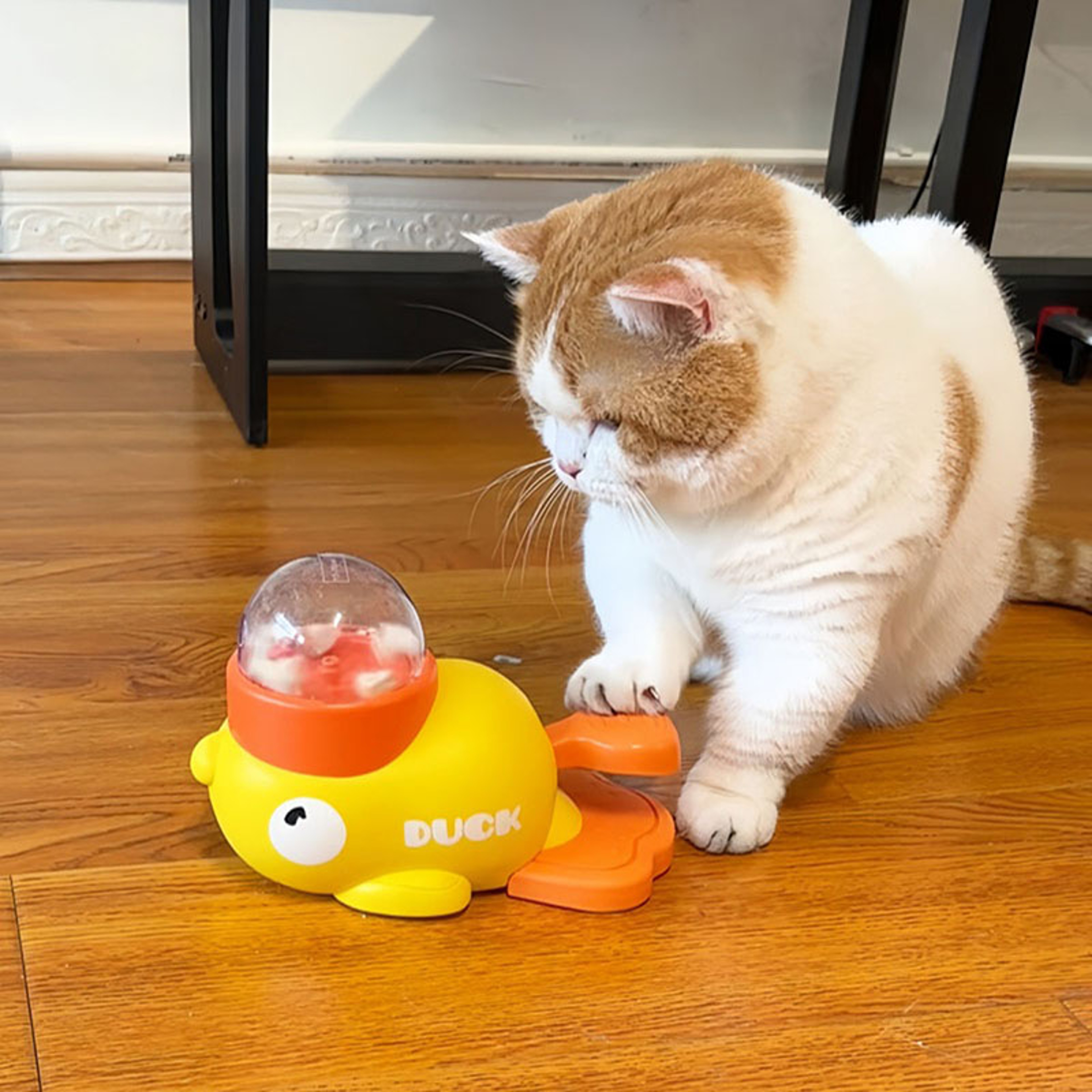 Interactive Pet Puzzle Feeder for Cats and Dogs Engaging Freeze-Dried Treat Dispenser for Pet Enrichment – view 1