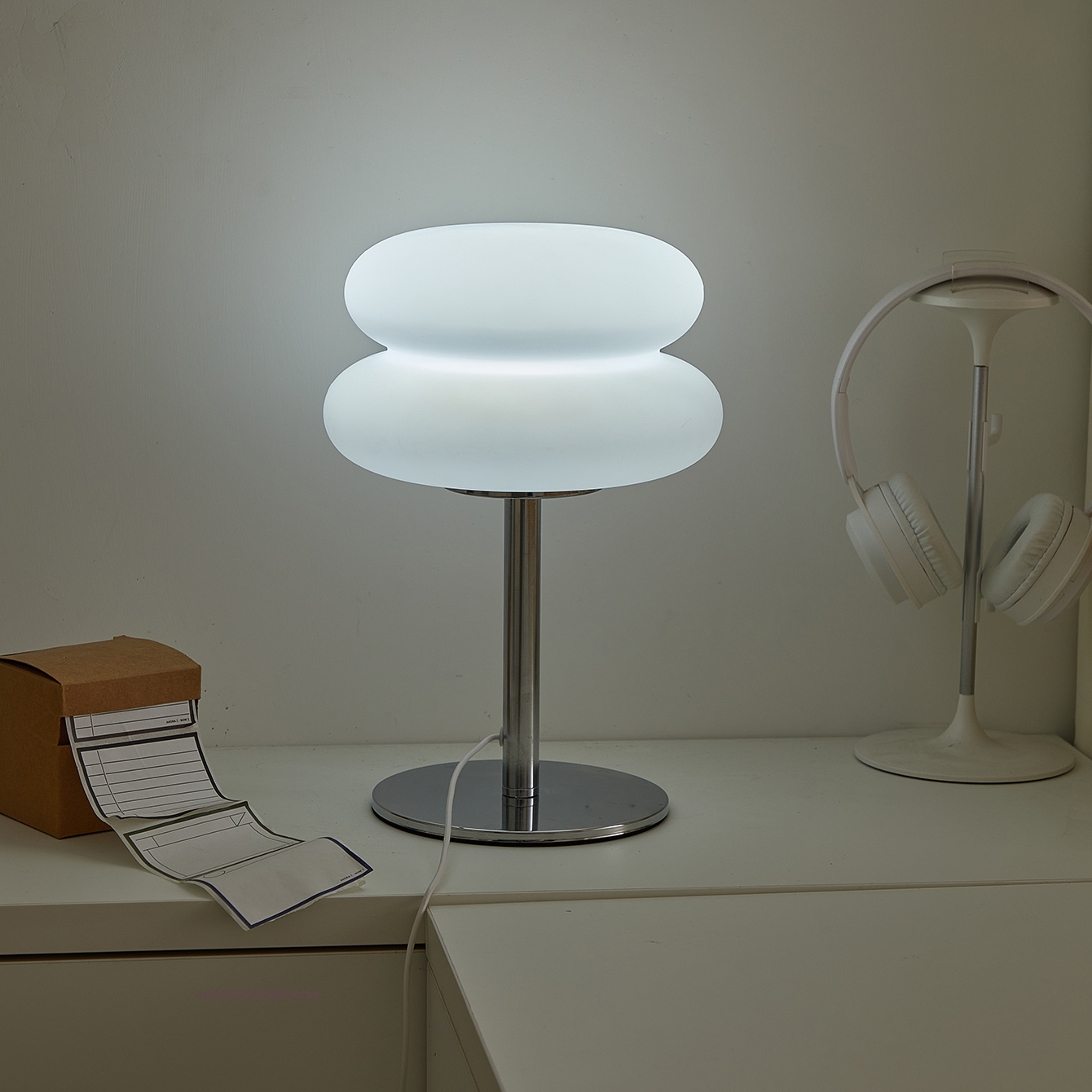 Creamy Style USB Bedside Table Lamp Tri Color Dimmable Nightstand Light – view 3