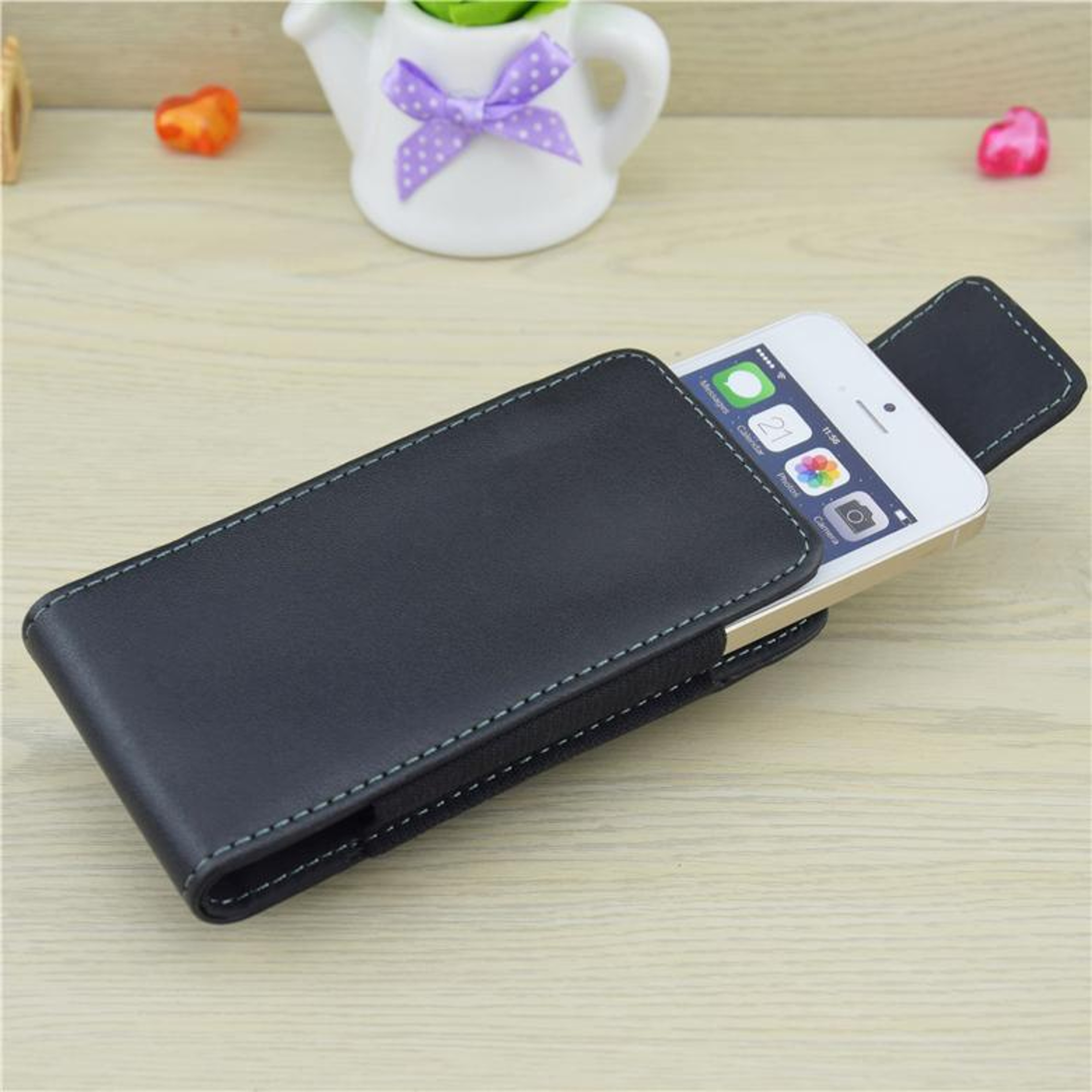 Premium Leather Belt Clip Phone Holster Case for Secure Everyday Carry – view 4