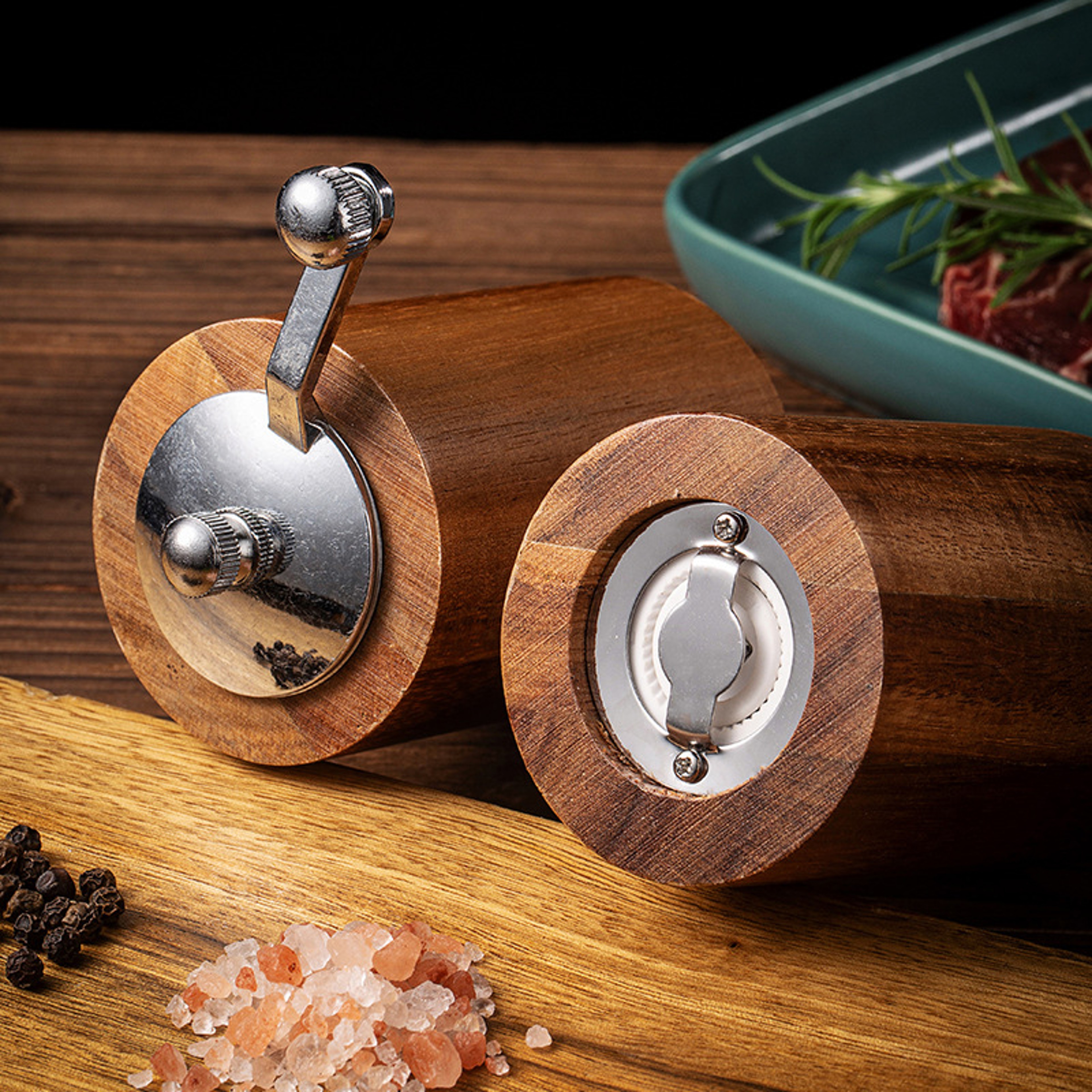 Premium Hand Cranked Pepper Grinder Solid Wood Manual Salt  Pepper Mill For Kitchen 1