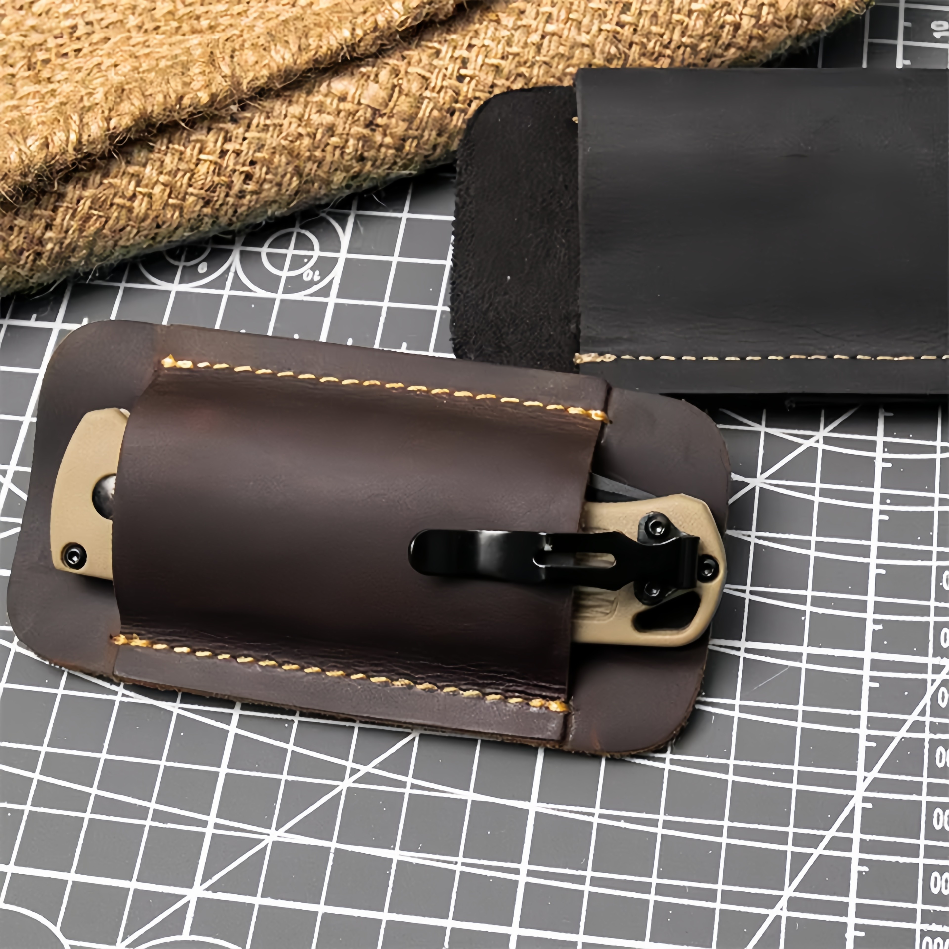 Leather EDC Holster for Pocket Knife & Flashlight Outdoor Carry Gear – view 2
