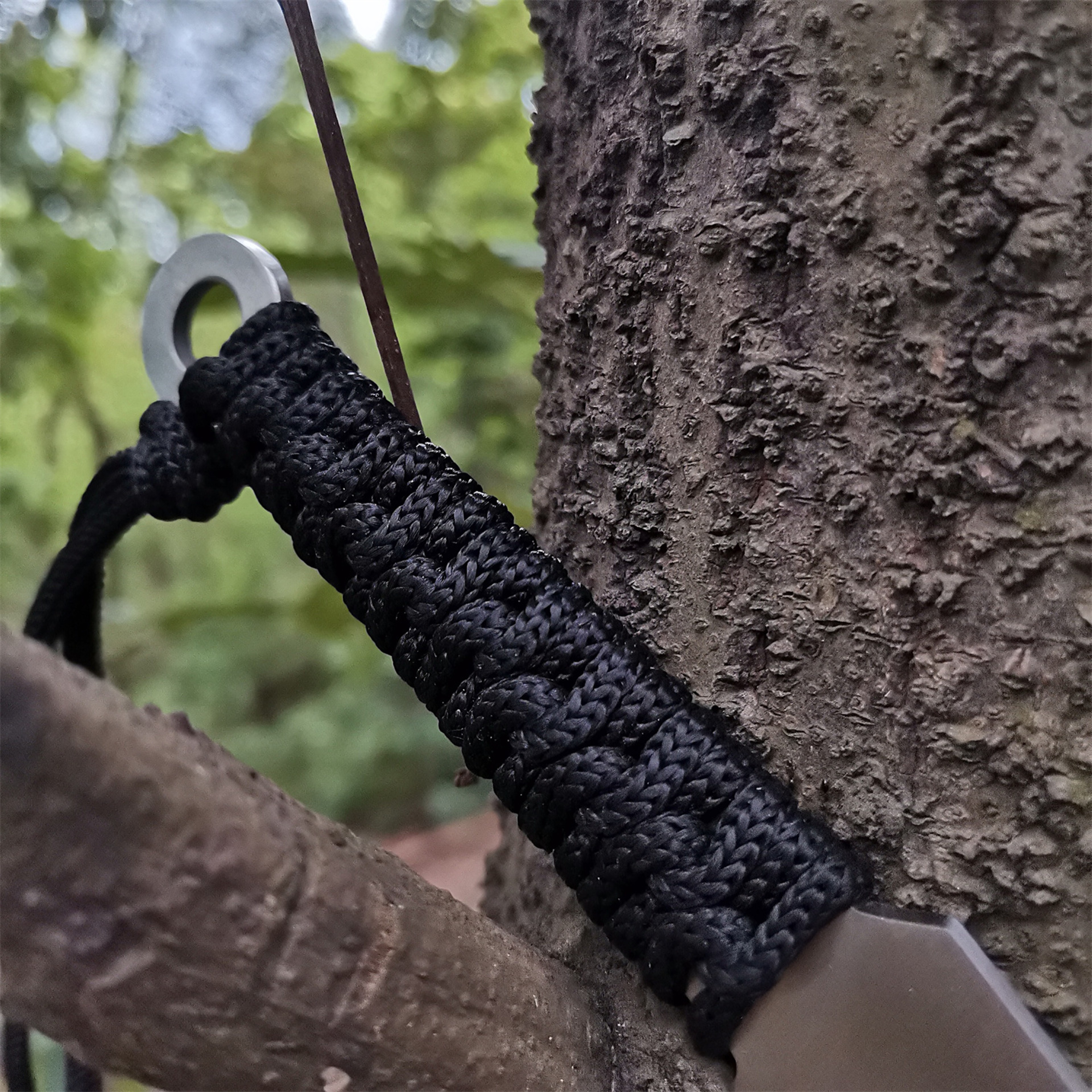 High Carbon Tactical Fixed Blade Knife for Hunting, Camping & Survival – view 3