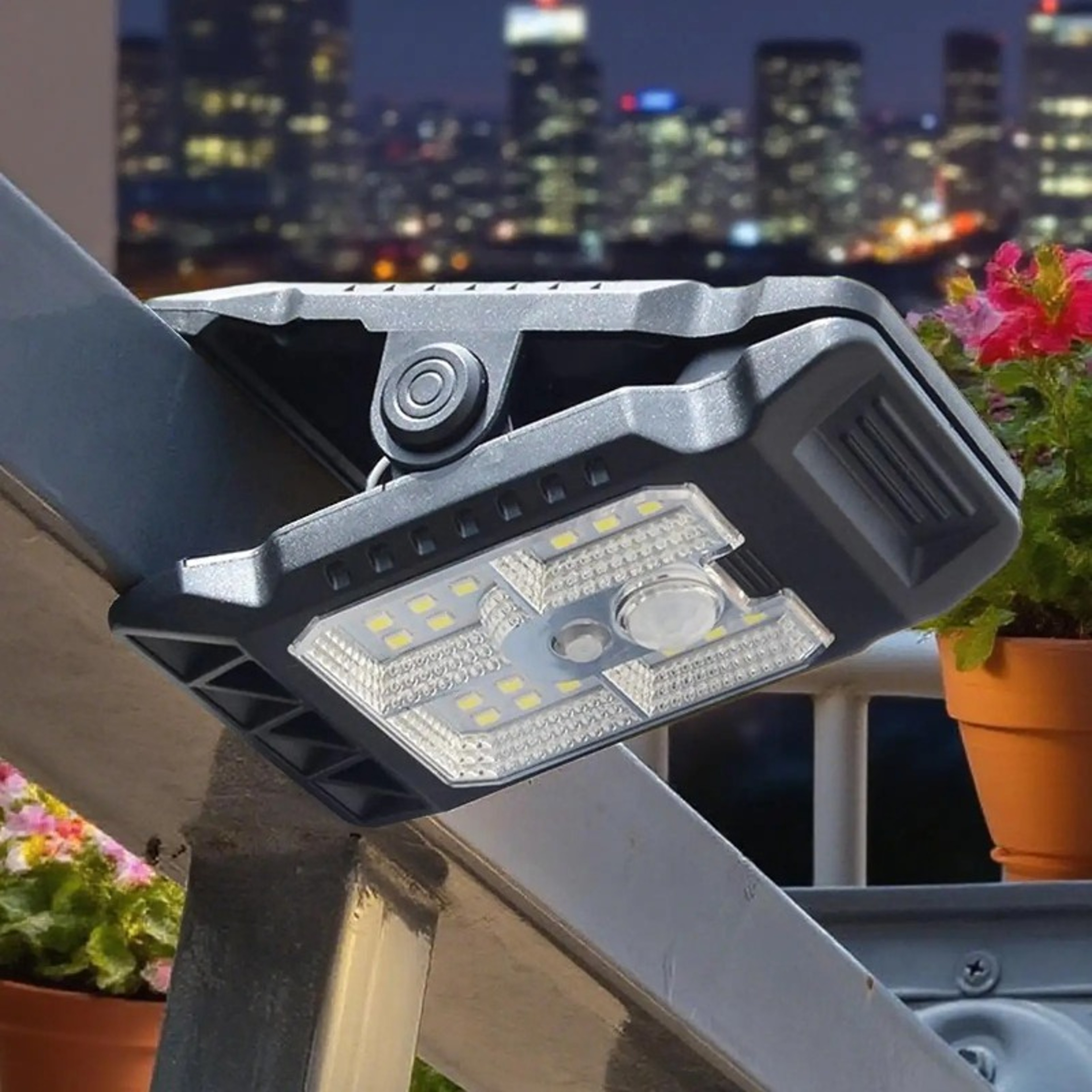 Clipon Waterproof Solar LED Lights With Motion Sensor For Outdoor Use Portable Lighting For Garage  5