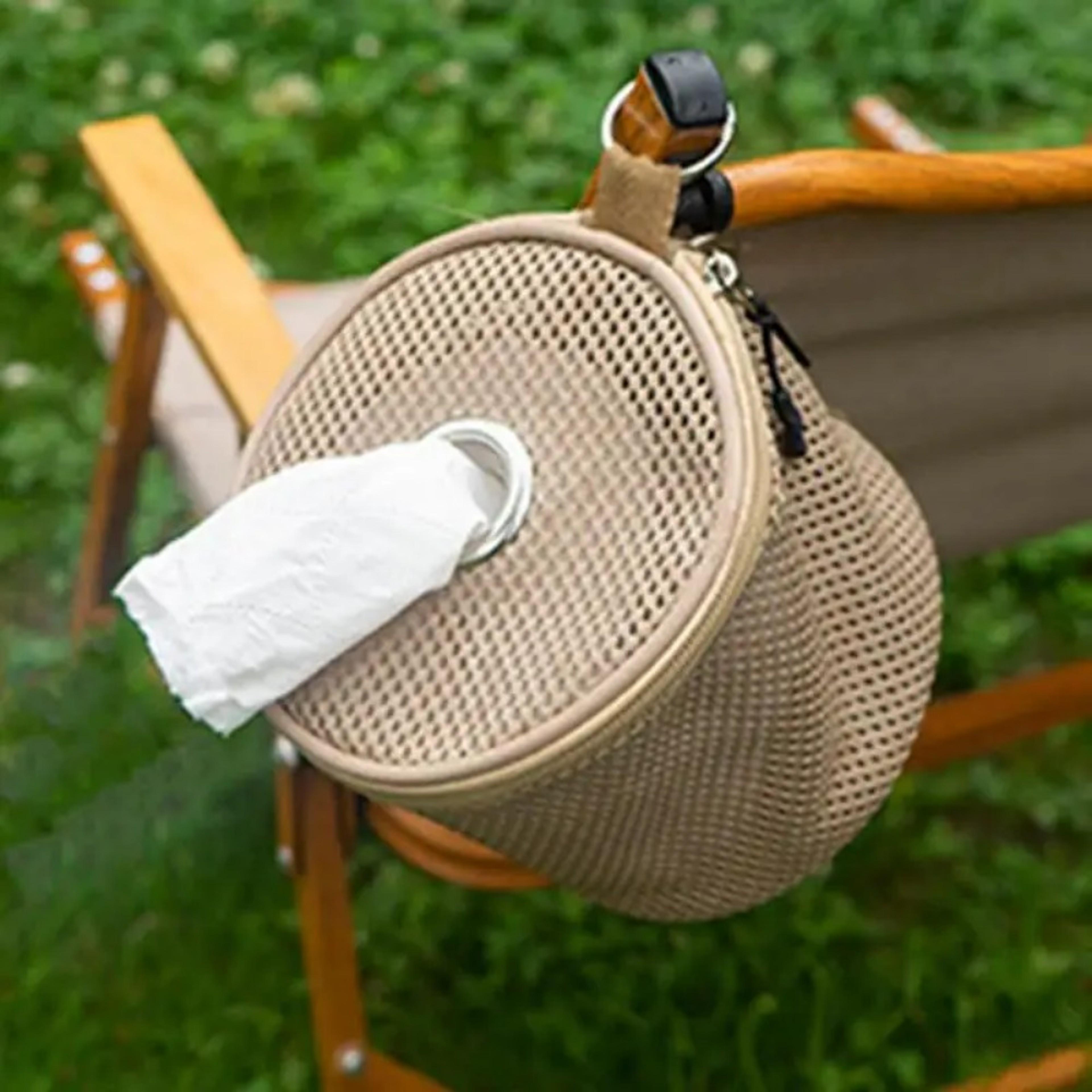Camping Tissue Holder Portable Tissue Case with Hook for Tent and Outdoor Use – view 3
