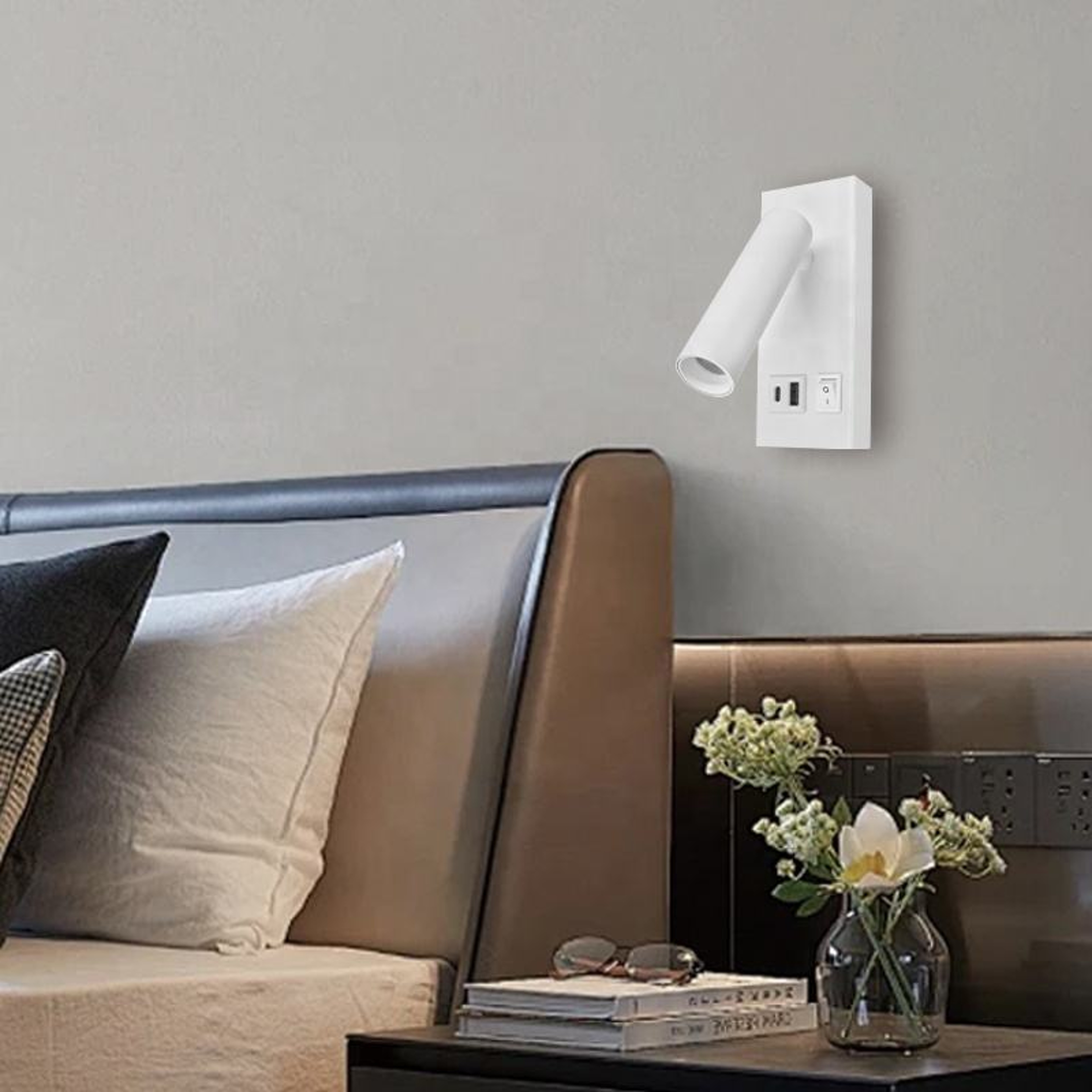 Adjustable Bedside Reading Lamp With USB Charging Wall Mounted Light 4