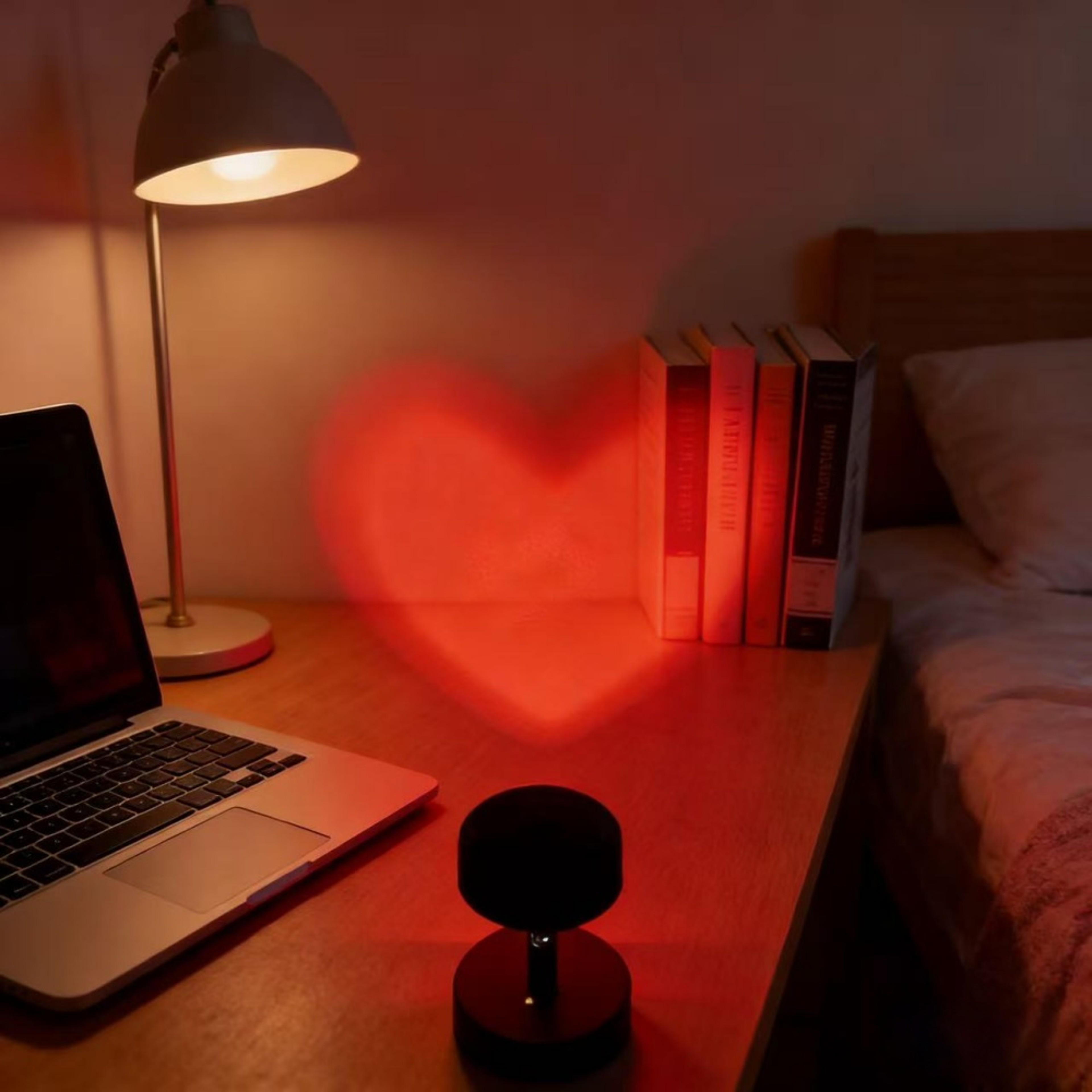 Heart Shaped LED Projector Light Romantic USB Night Lamp for Bedroom Party Decor – view 2