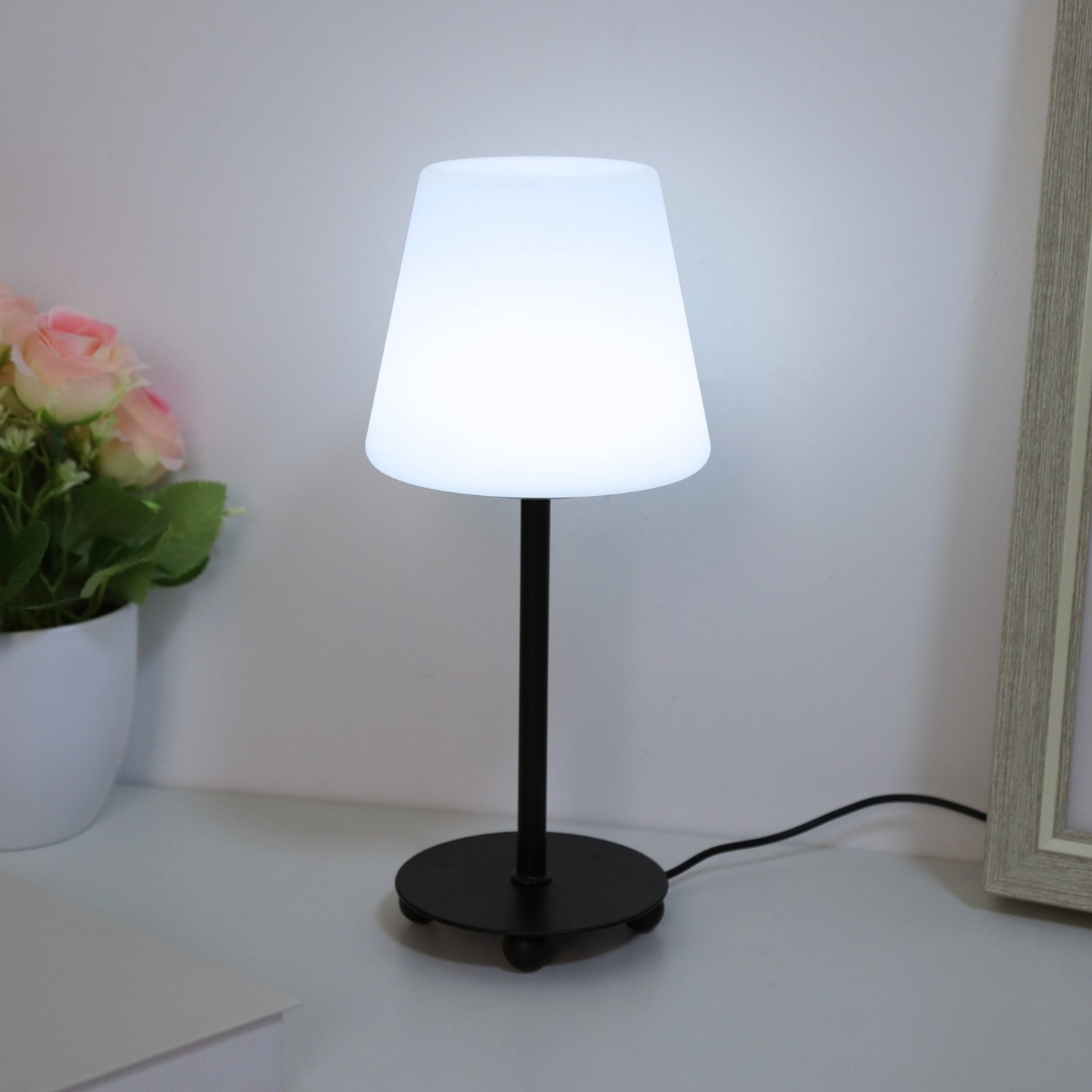 Creative Cream Style USB Desk Lamp With Tri Color Ambient Lighting – view 5